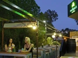 Muligan's Pub & Beer Garden