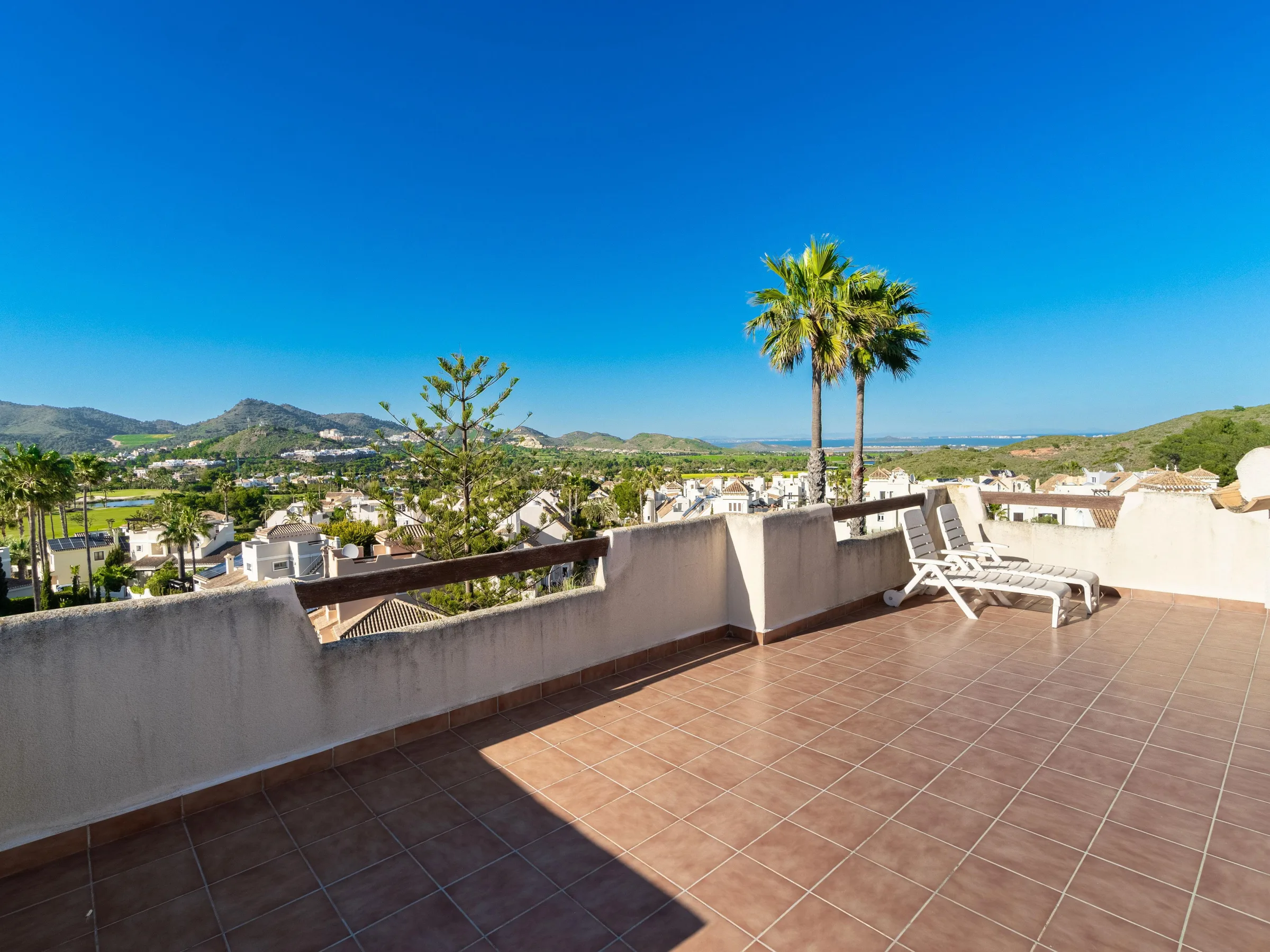ALB10 roof terrace b