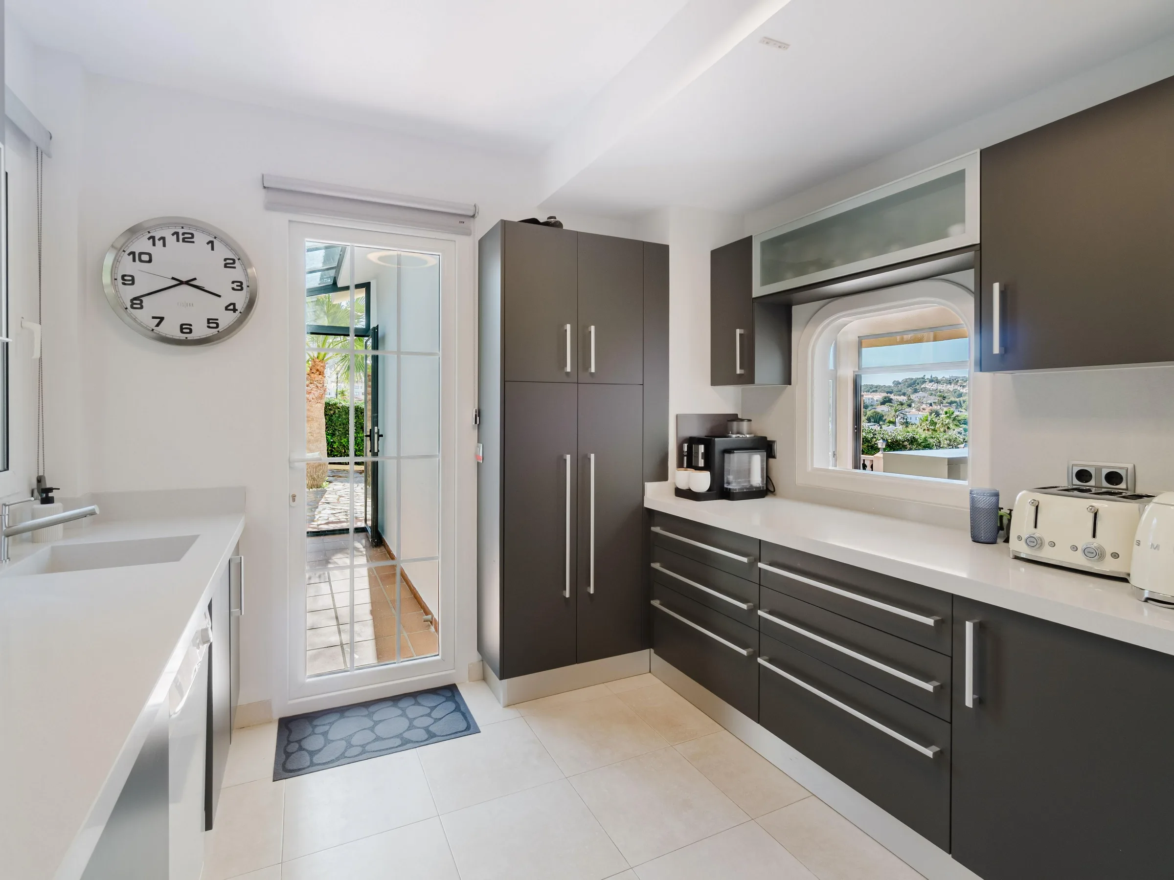 ALB10 kitchen a