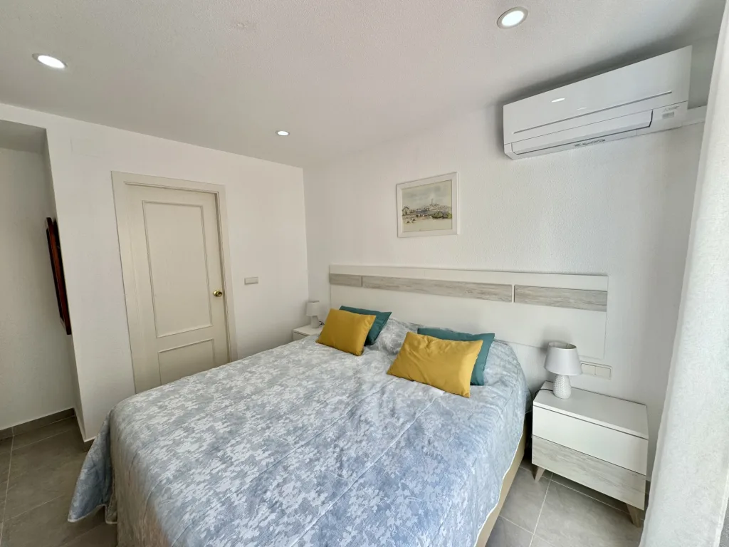BL0102 Bedroom 1 a