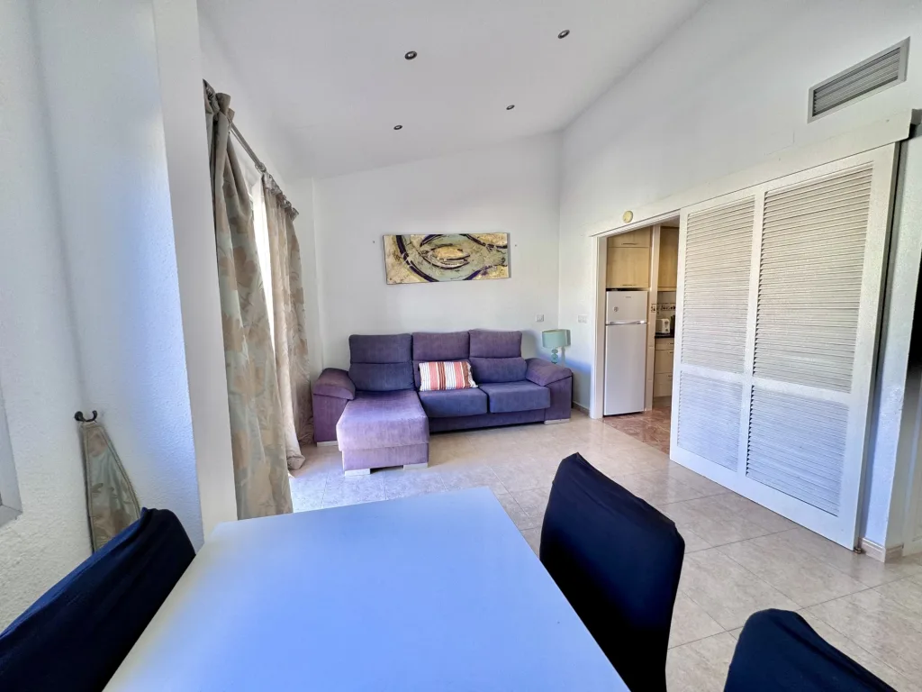 BL0509 Dining Lounge