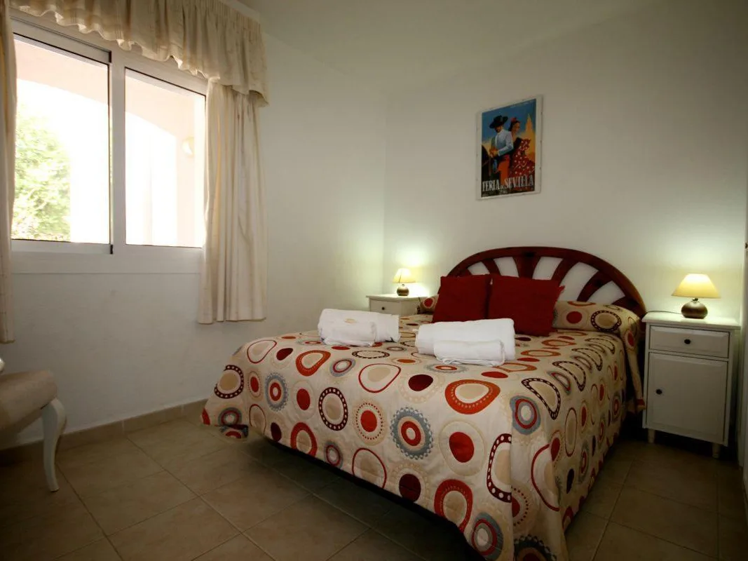 Tomillo Bedroom 1 mtime20231004114453