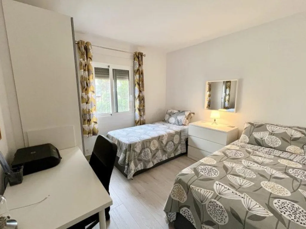 BL1502 bedroom 2