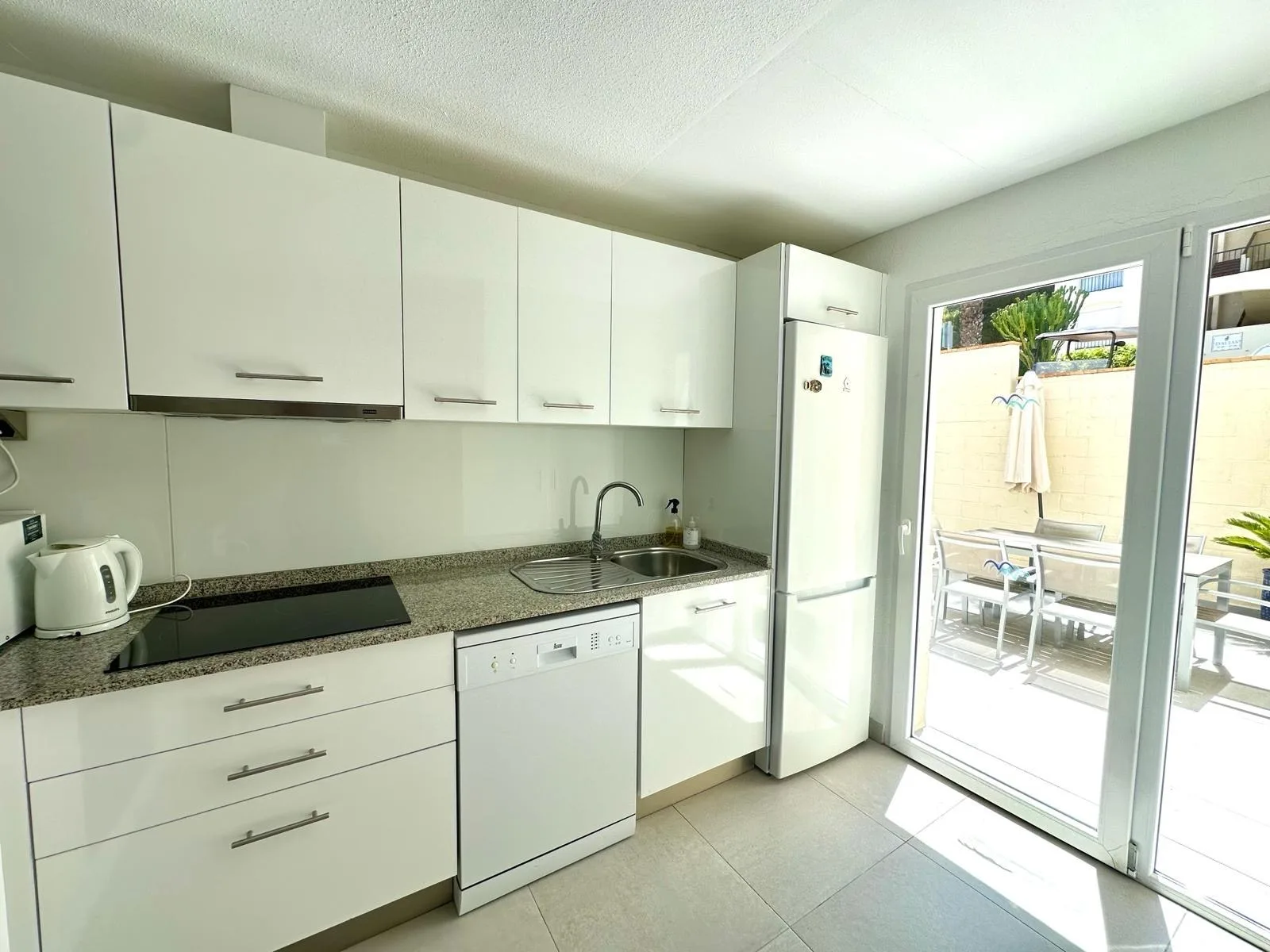 BL1602 Kitchen b