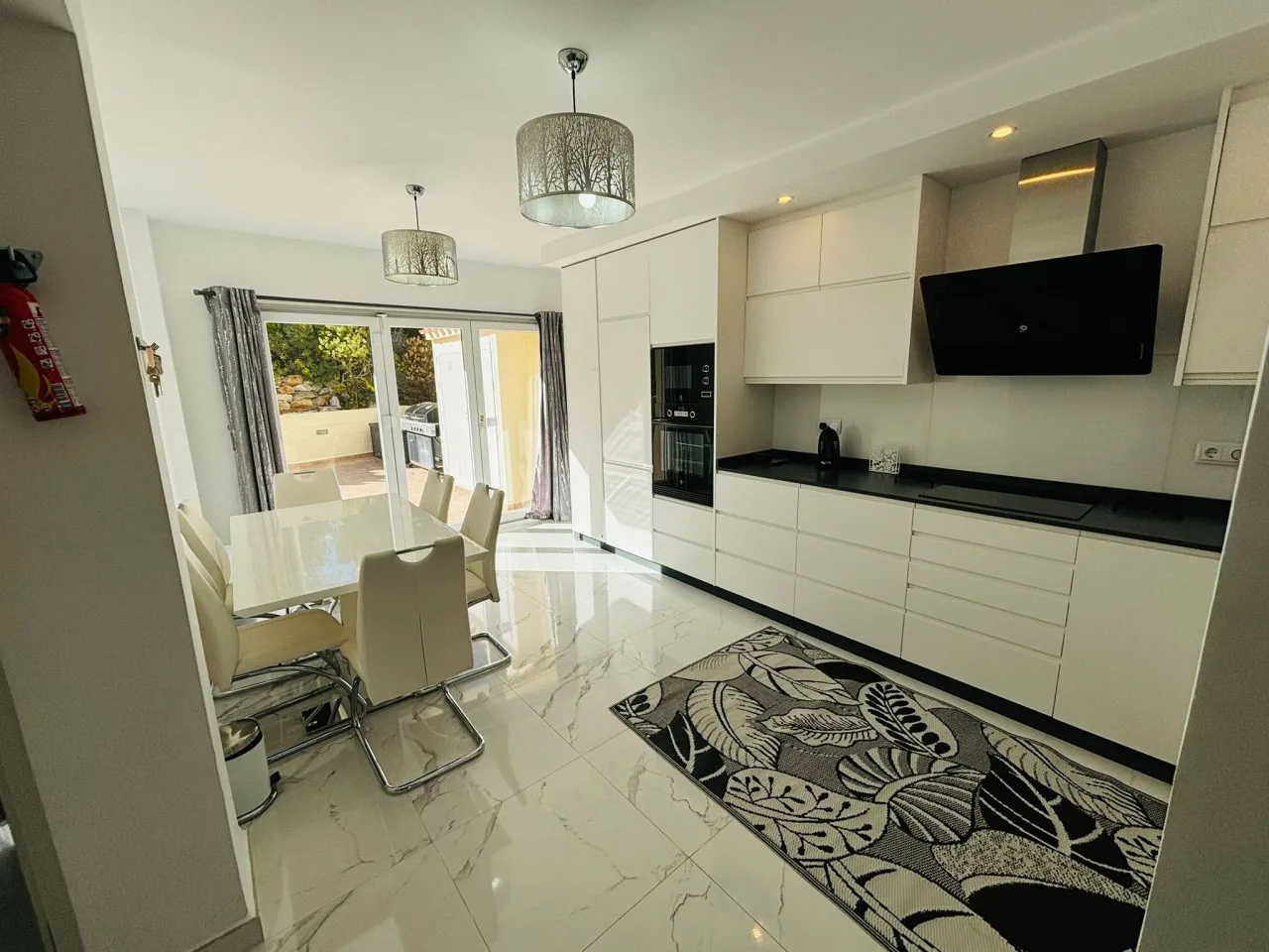 BL1807 Kitchen