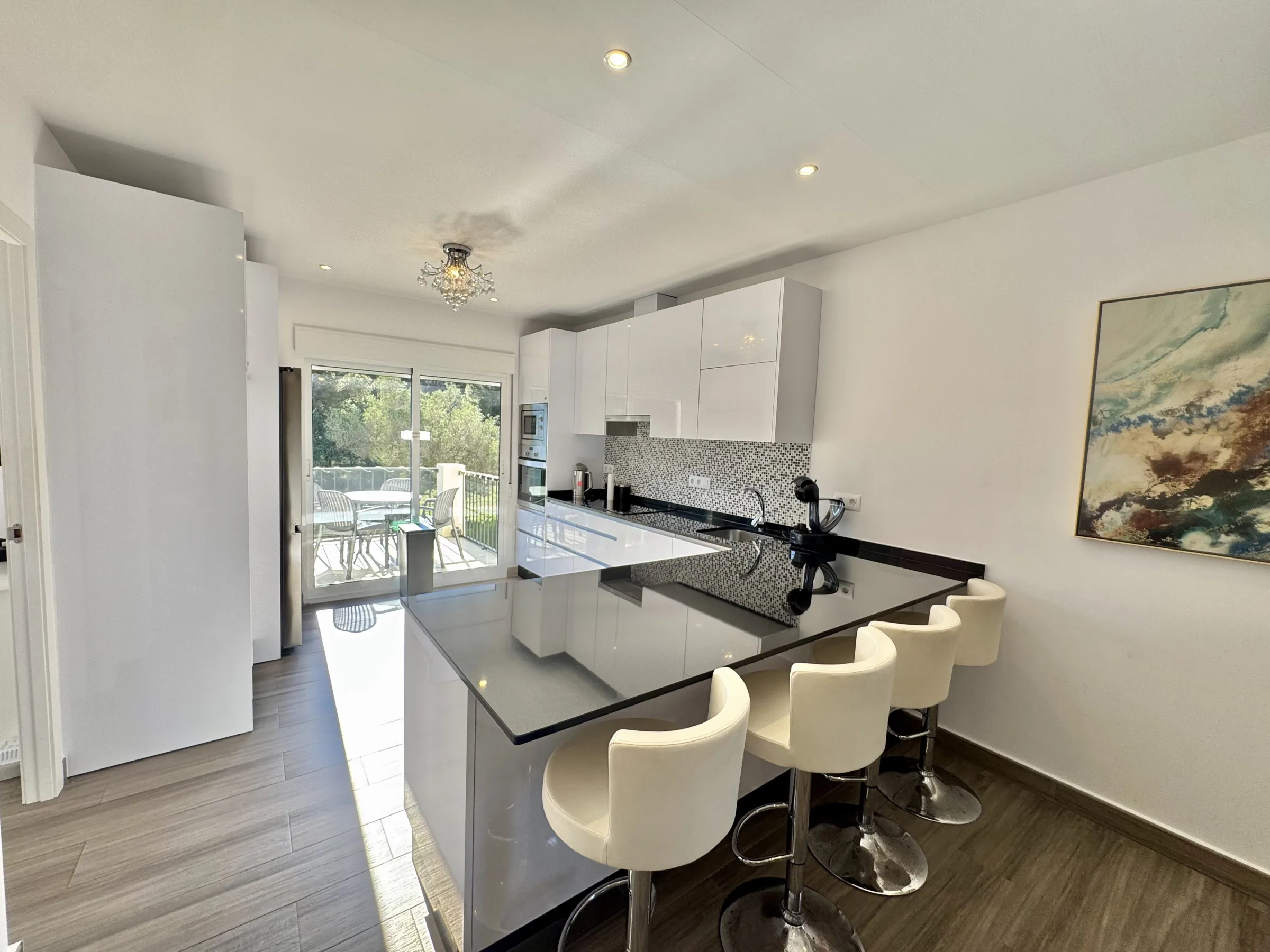 BL1810 Kitchen a