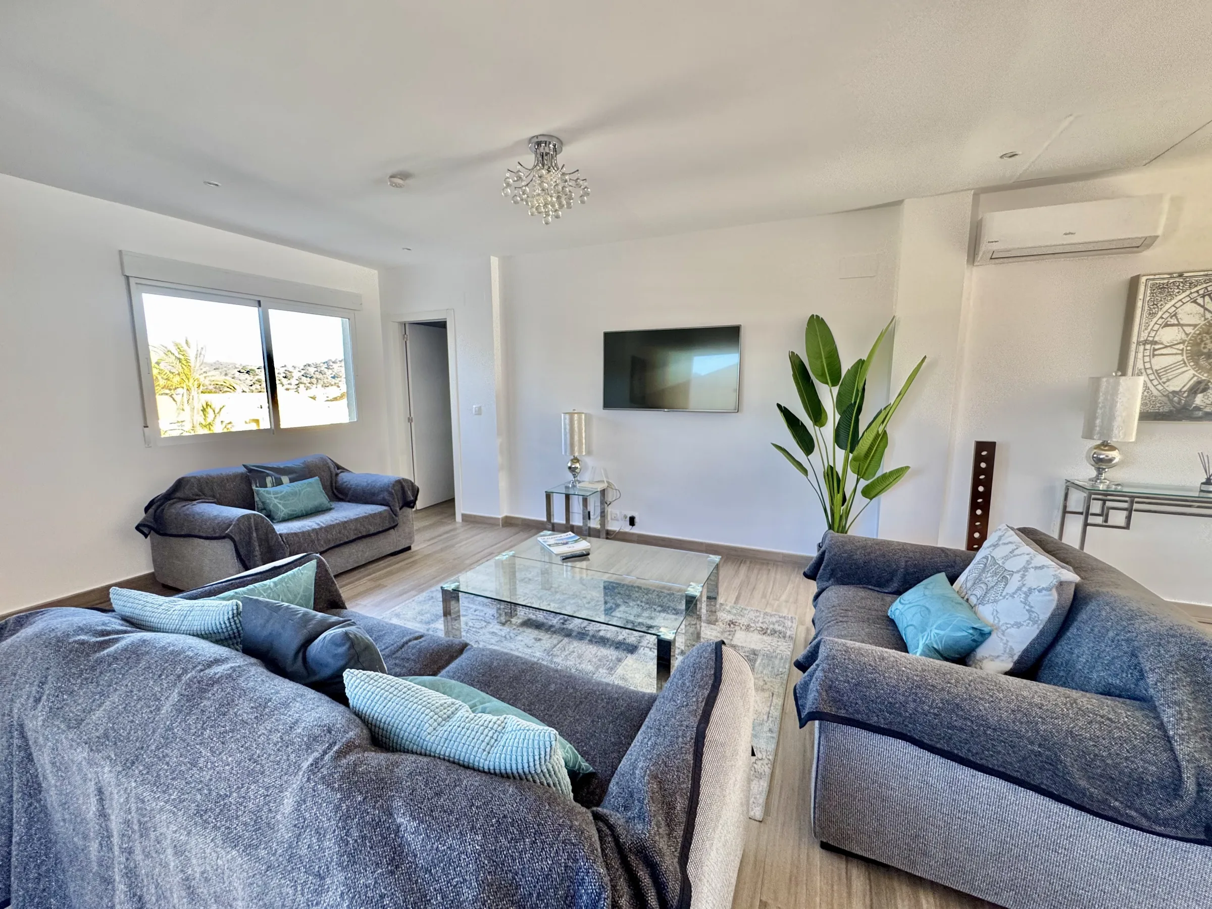 BL1810 Lounge c