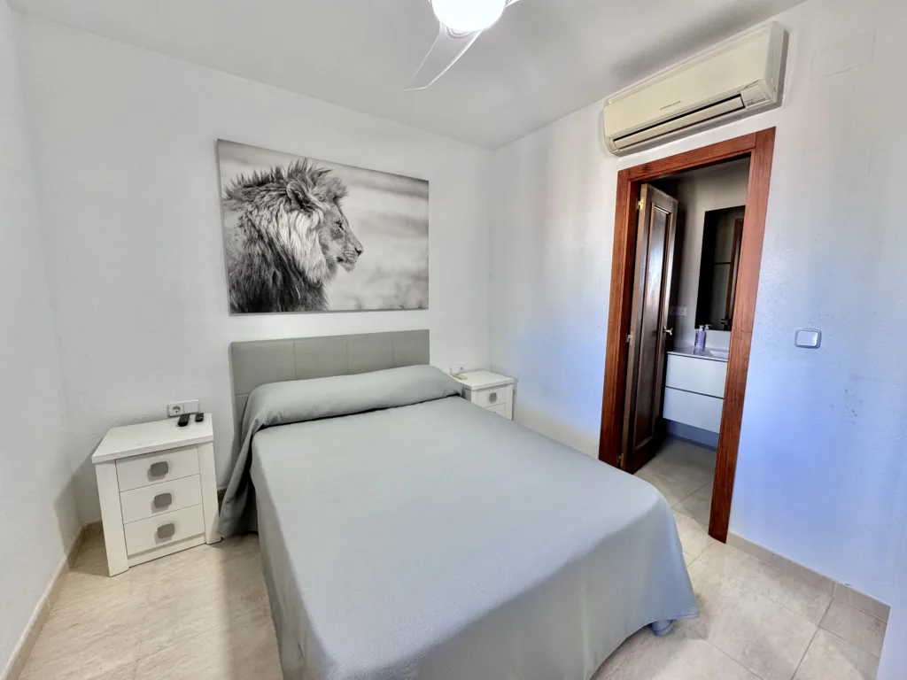 BL1816 Bedroom 1