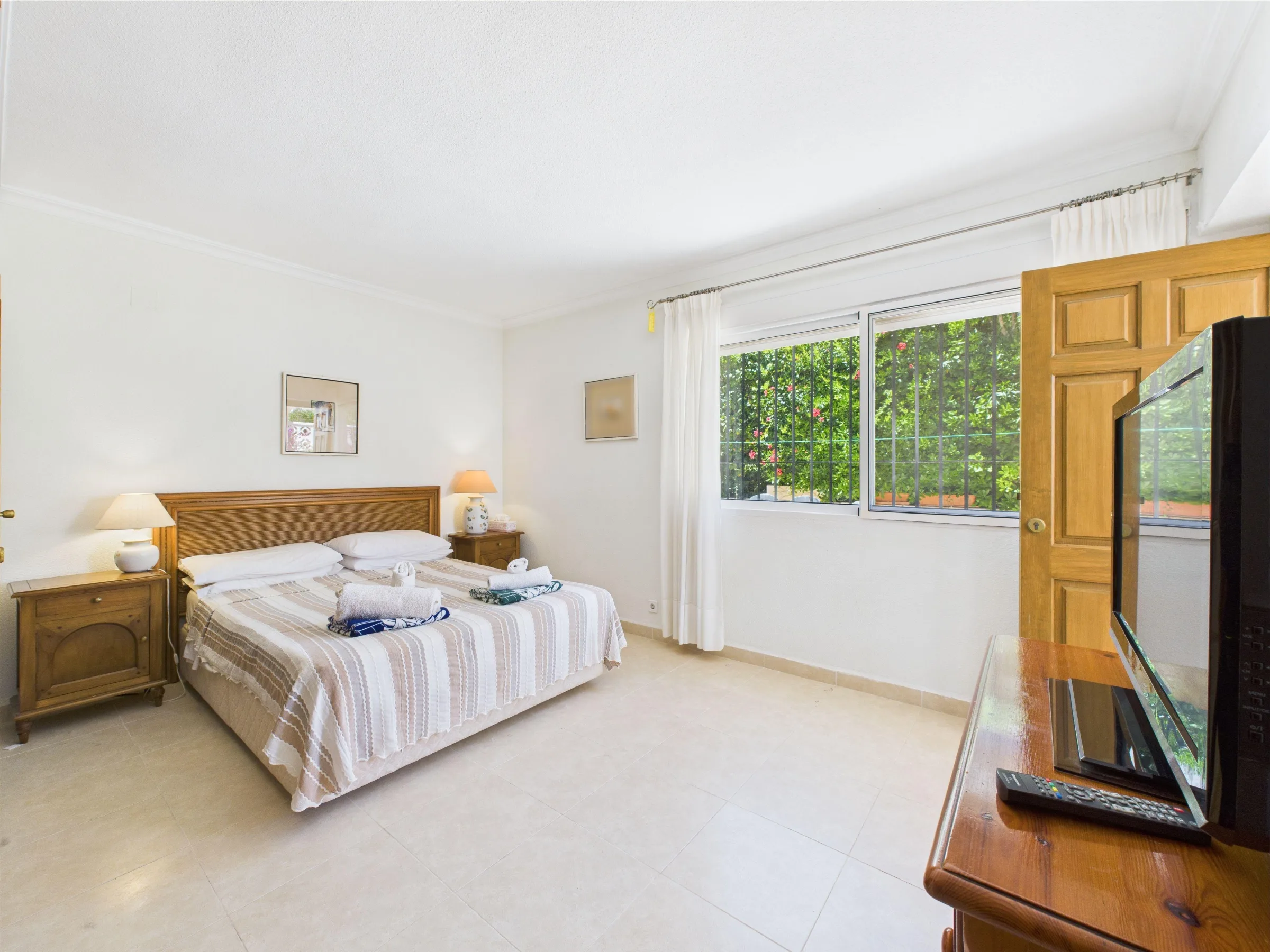 BLV7 Bedroom 4 a