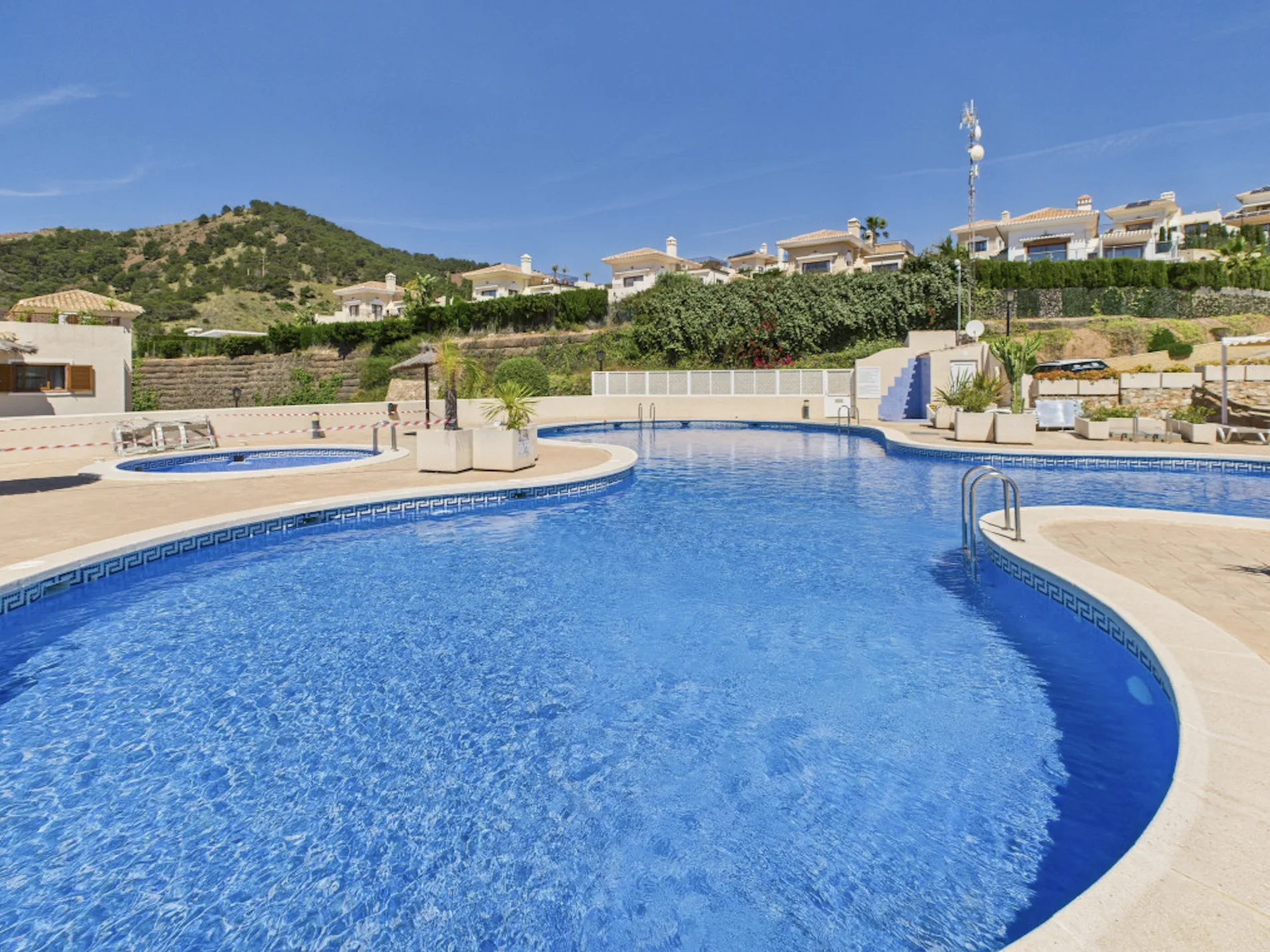 BVB3 pool