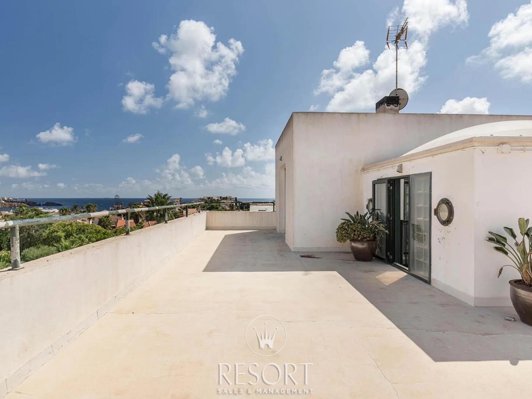 Chalet cala flores for sale 6332e237d8296