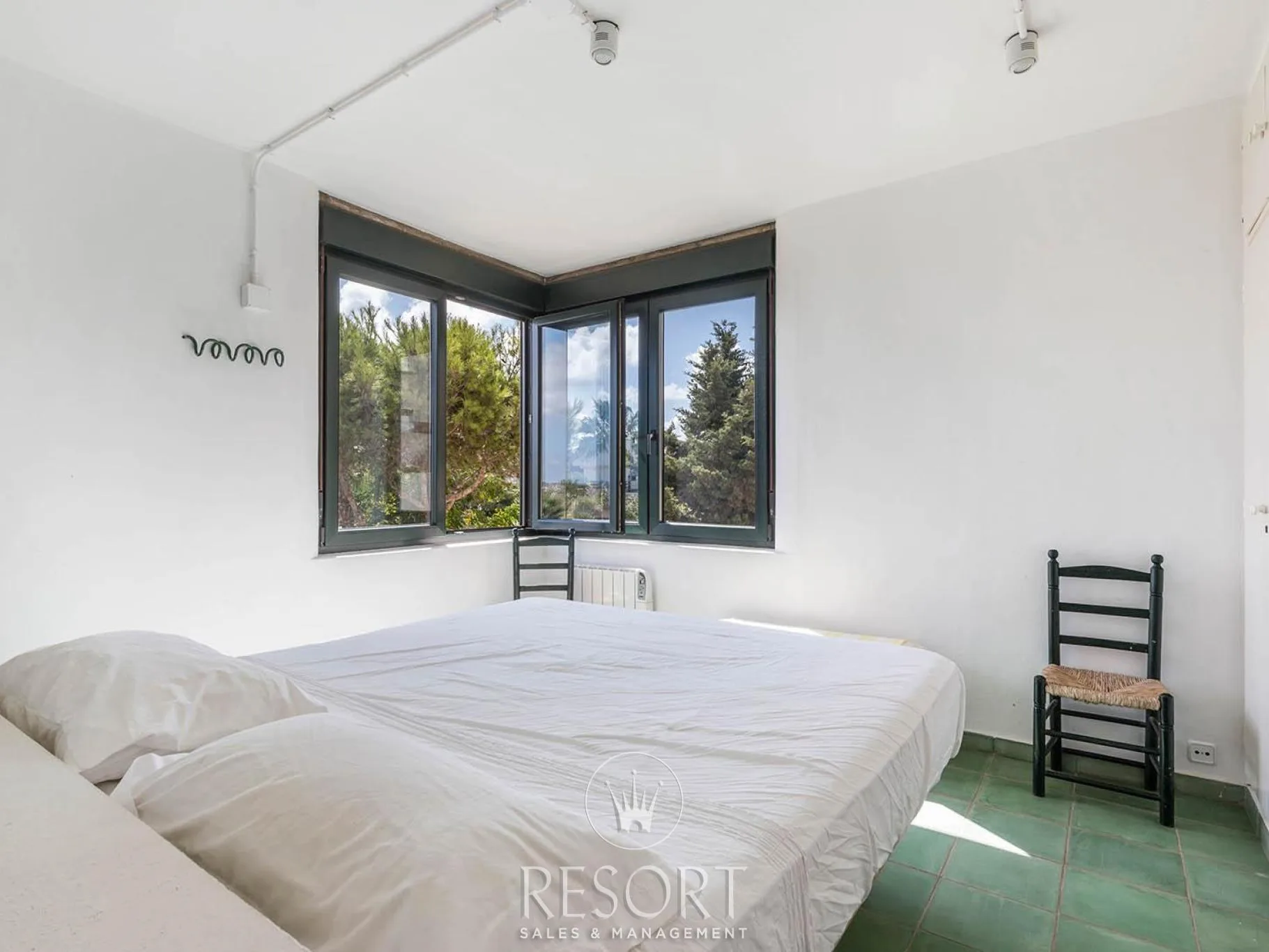 Chalet cala flores for sale 6332e251d0a83