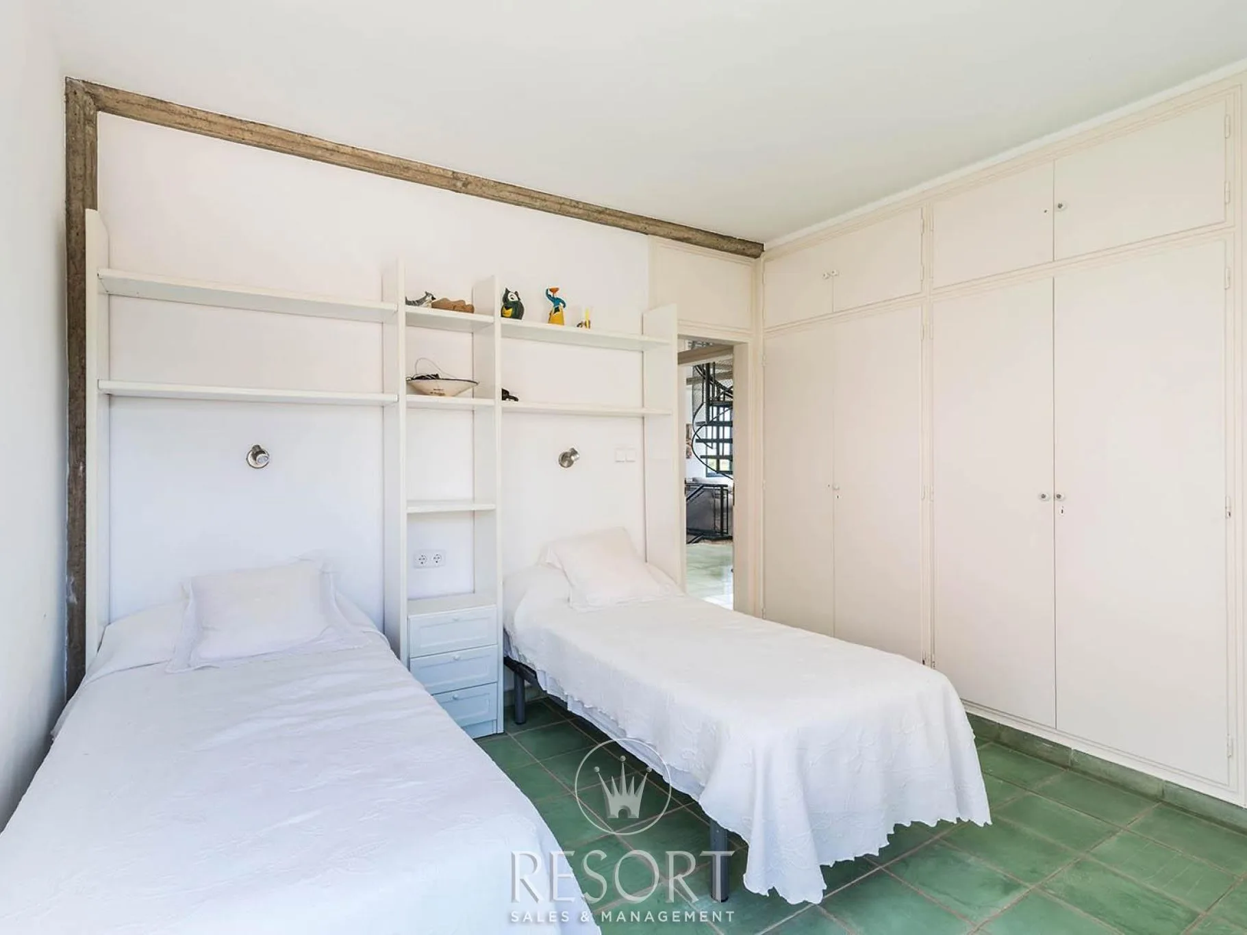 Chalet cala flores for sale 6332e2549d1de