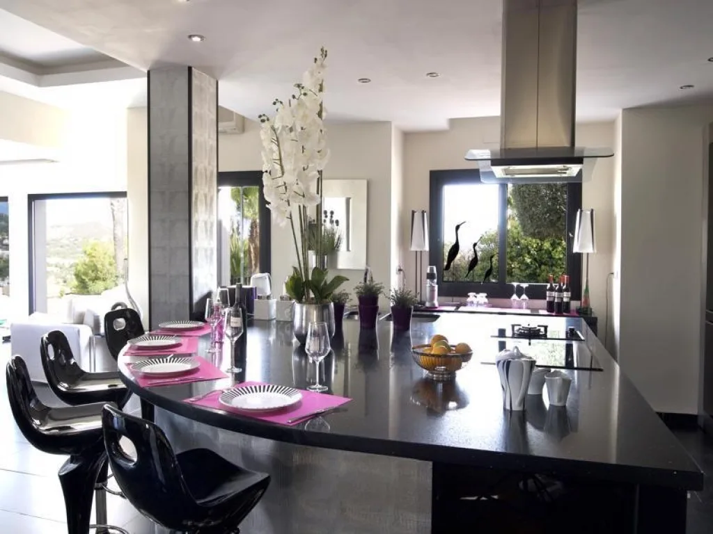 Villa Raya Kitchen 1 mtime20220107104705