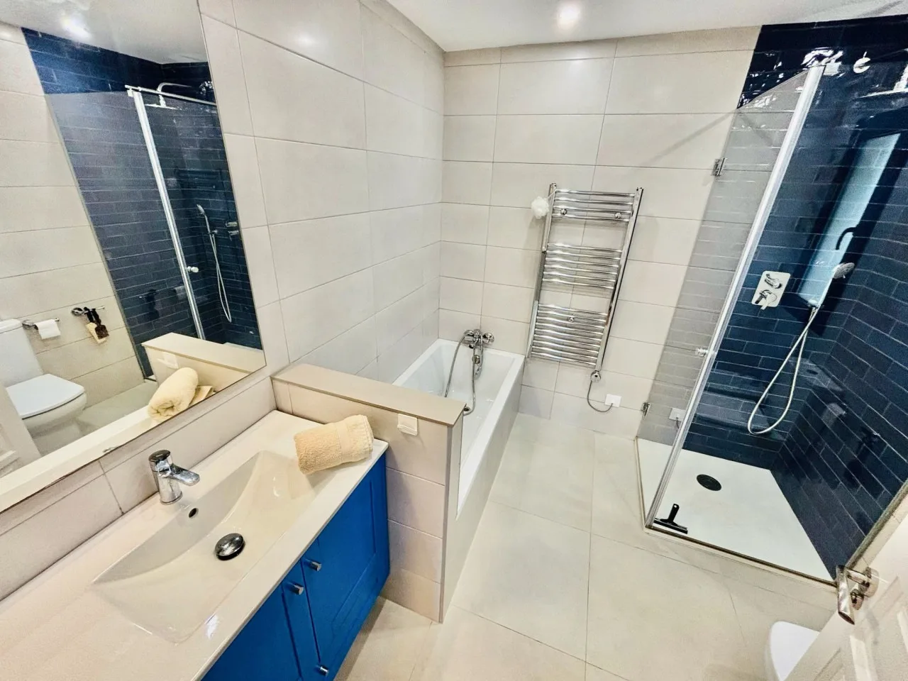 ER75 Bathroom Master