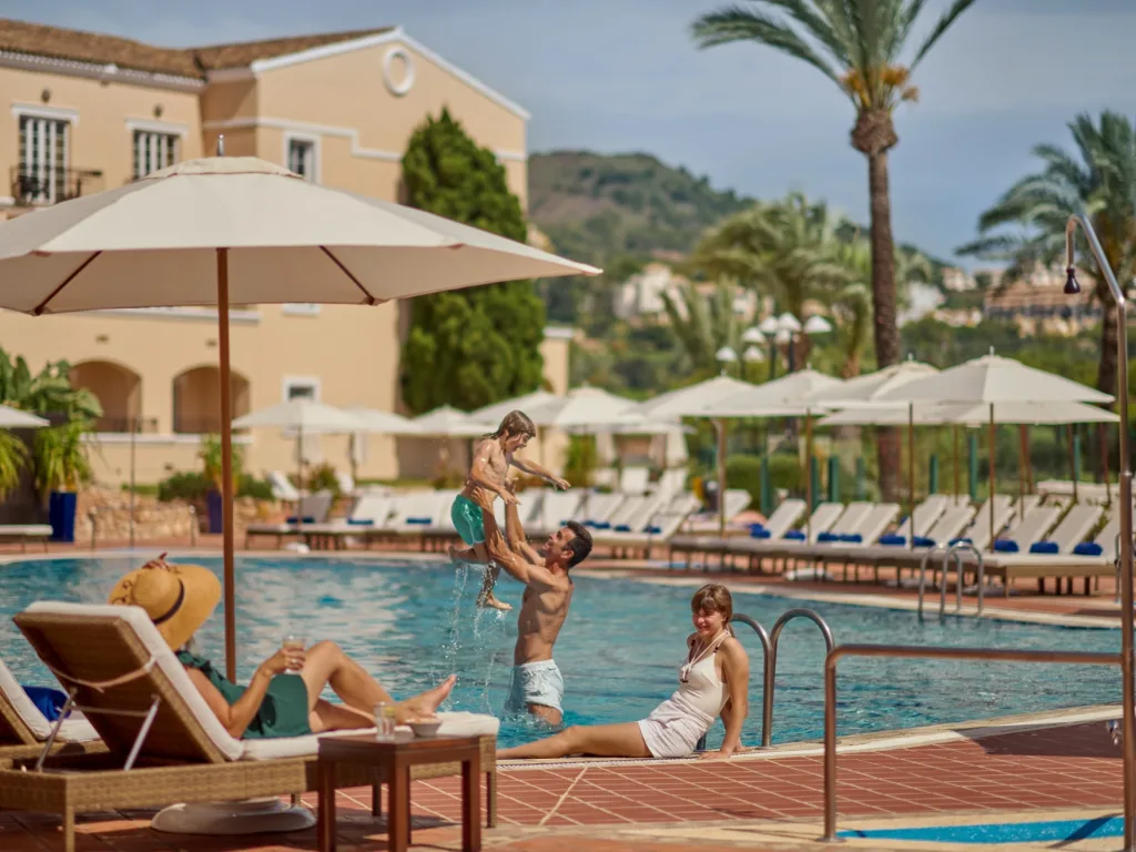 PISCINA FAMILIAR Grand Hyatt La Manga Club Golf Spa 43 231018 124538 mtime20231018124538