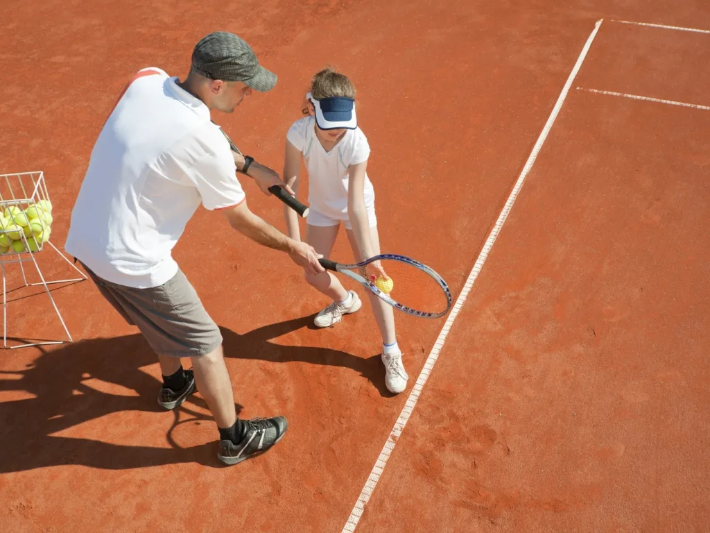 I Stock 000018139384 Large Tennis Lesson mtime20161111090231