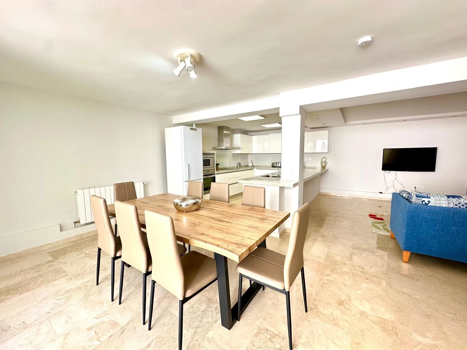GB128 lower ground floor open plan a