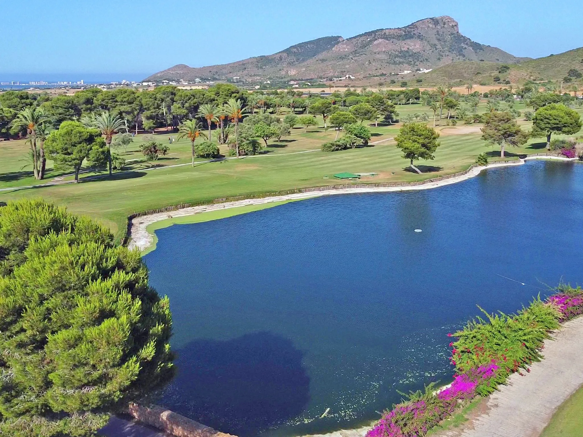 Gofl course lake