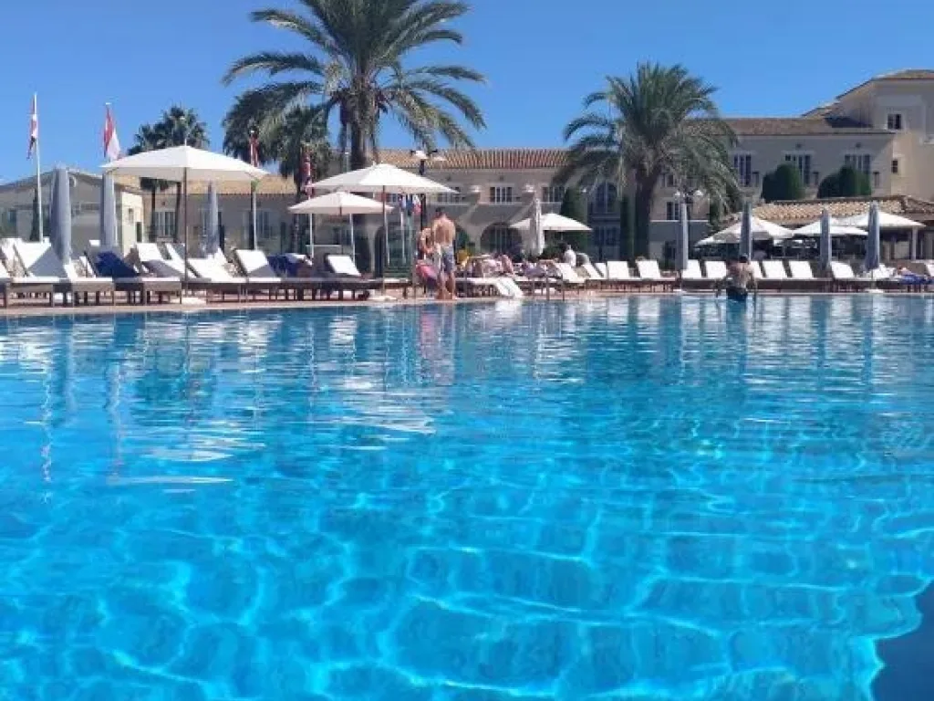 La Manga Club pool jpg mtime20230202143459