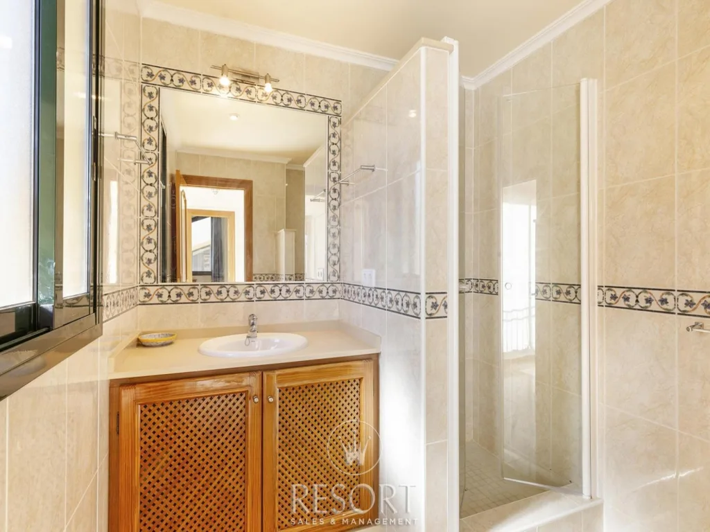 Hacienda de golf 14 for sale 67c18570a0836
