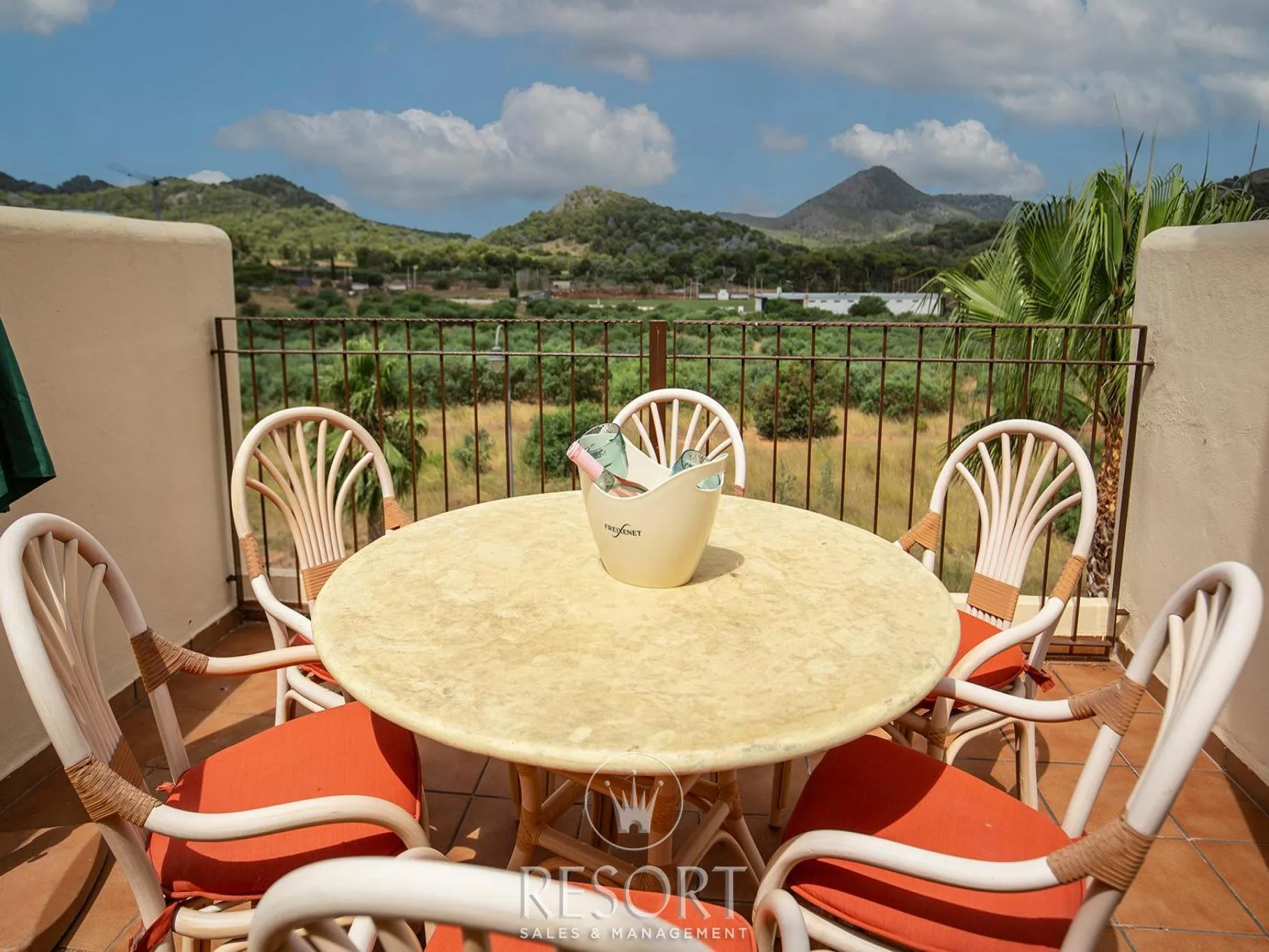 Hacienda del golf 4 for sale 6a3285186fbc2