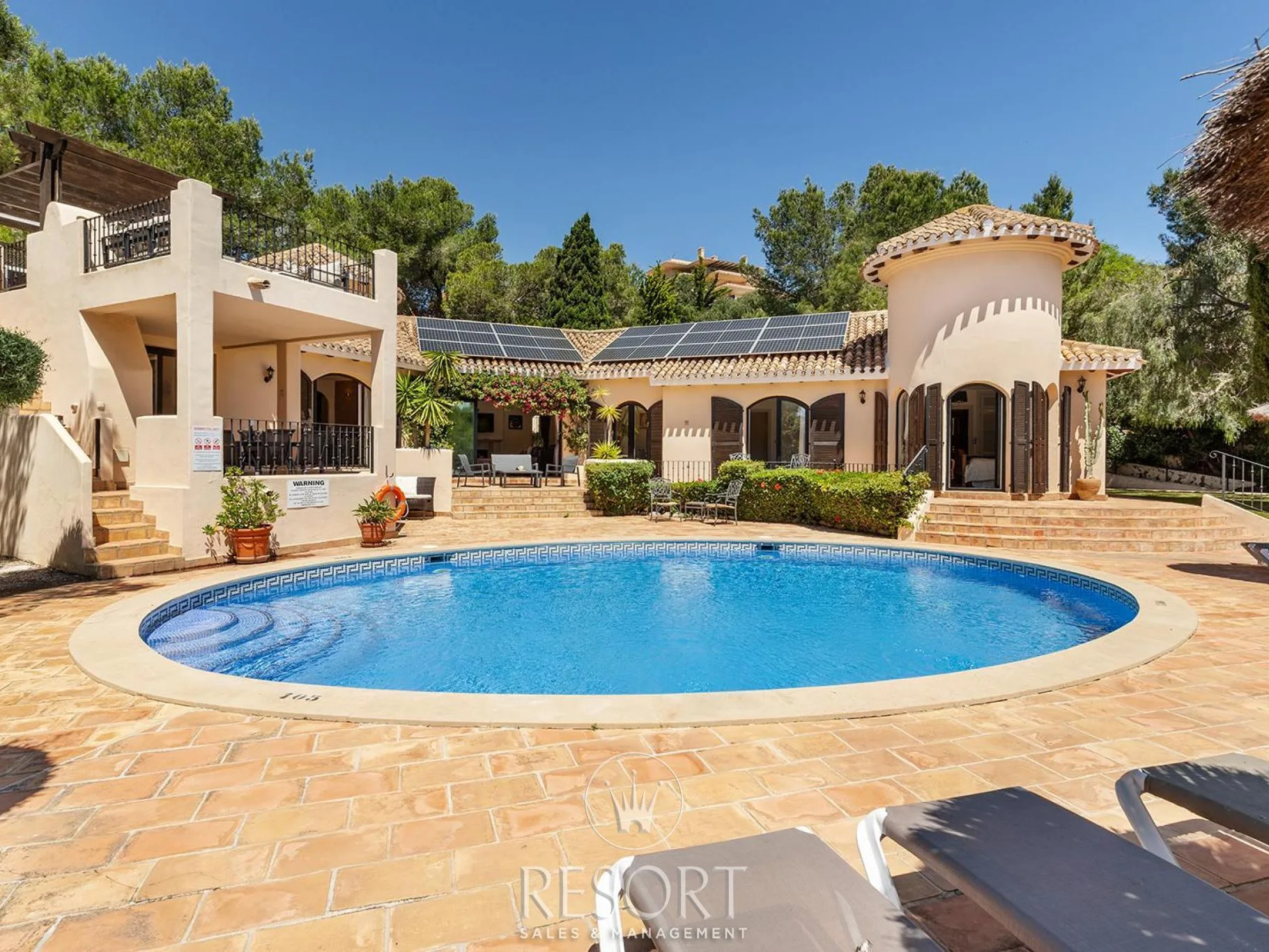 Villa 29 blue crest for sale 6a06f599285e1