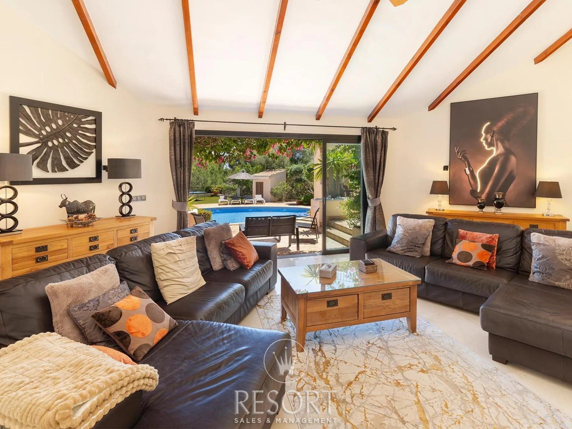 Villa 29 blue crest for sale 6a06f5e2d095f