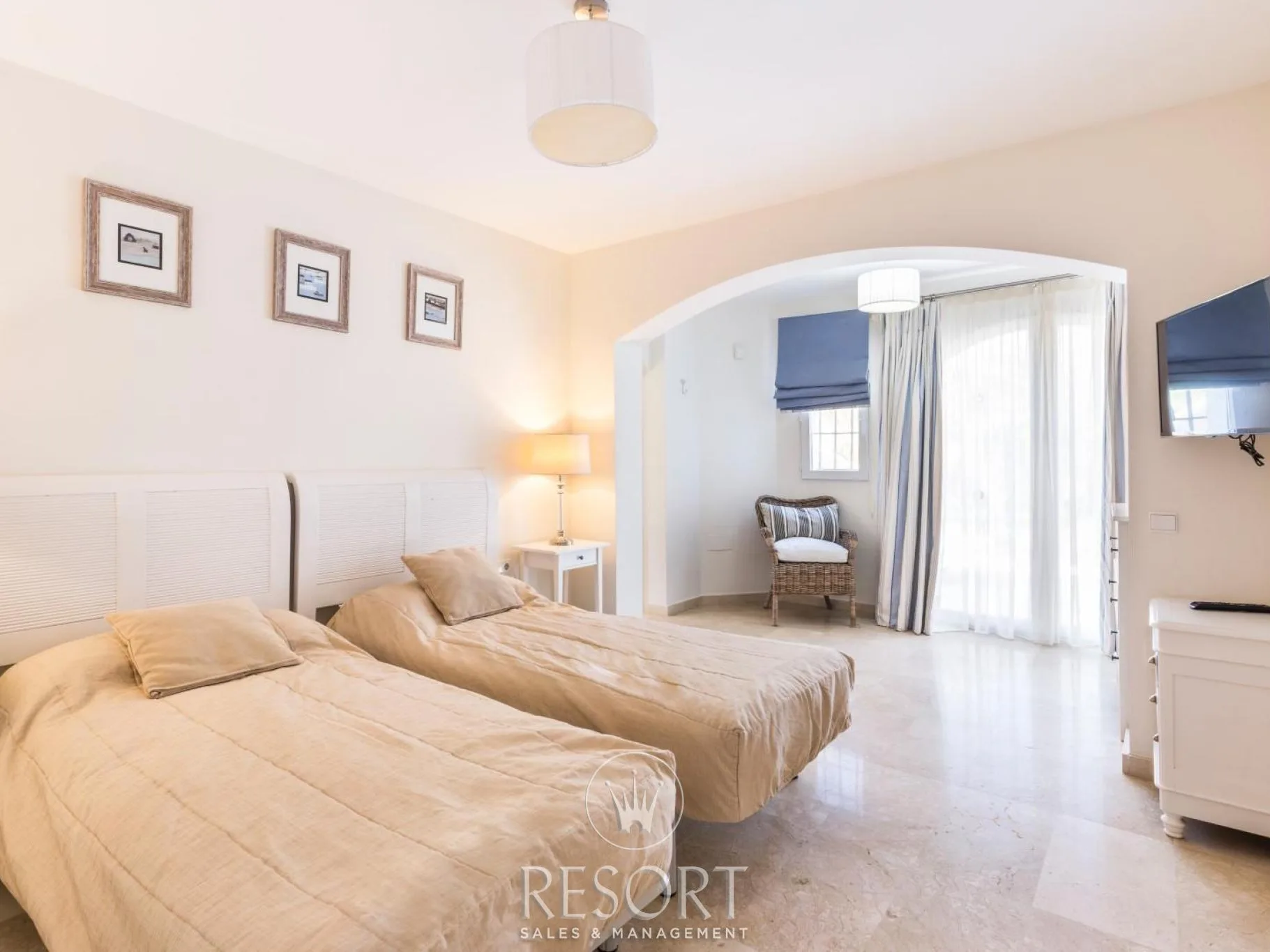 Villa 72 for sale 6a83128f383f6