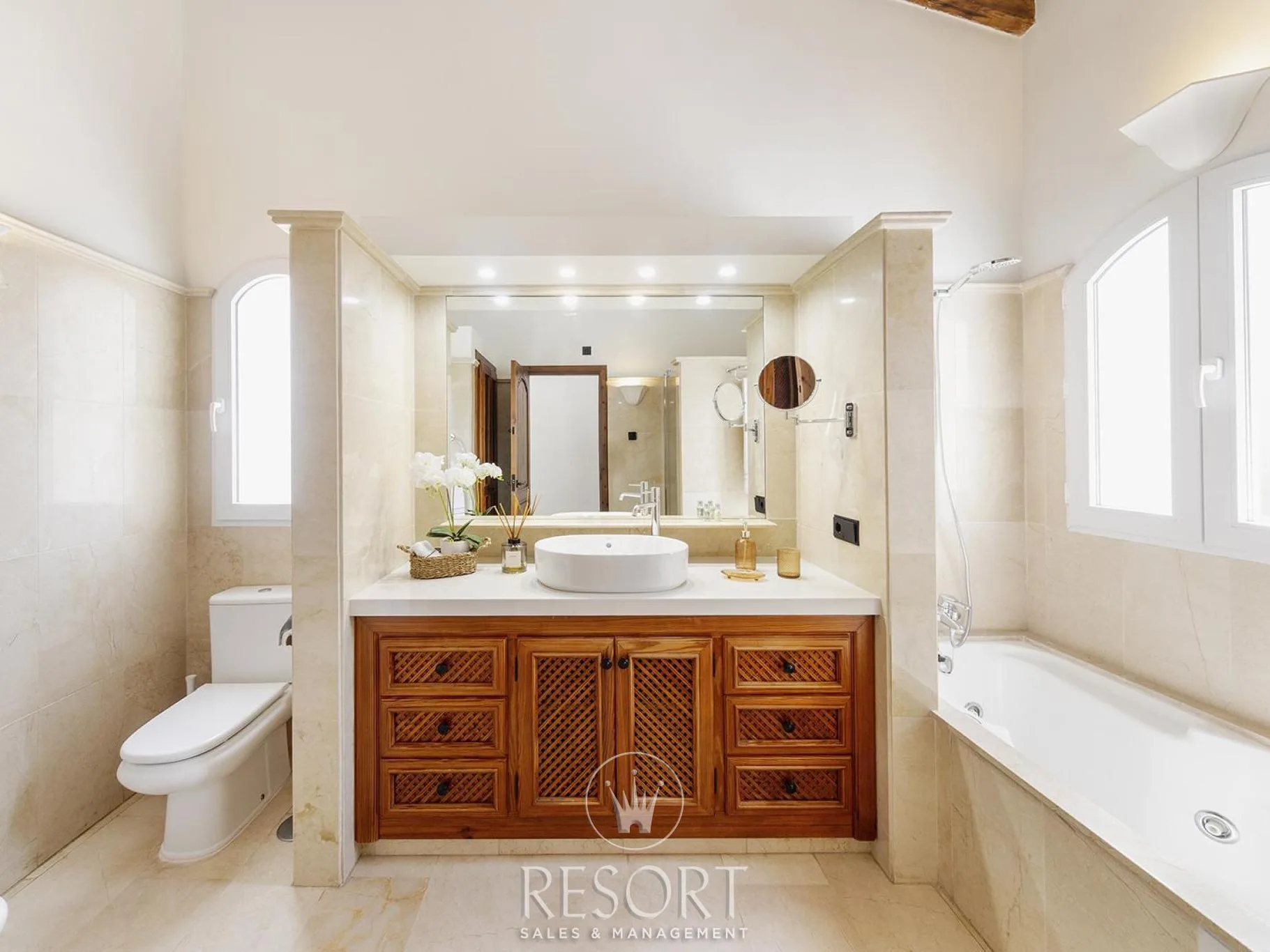 Villa 138 for sale 67f3de2e3258a
