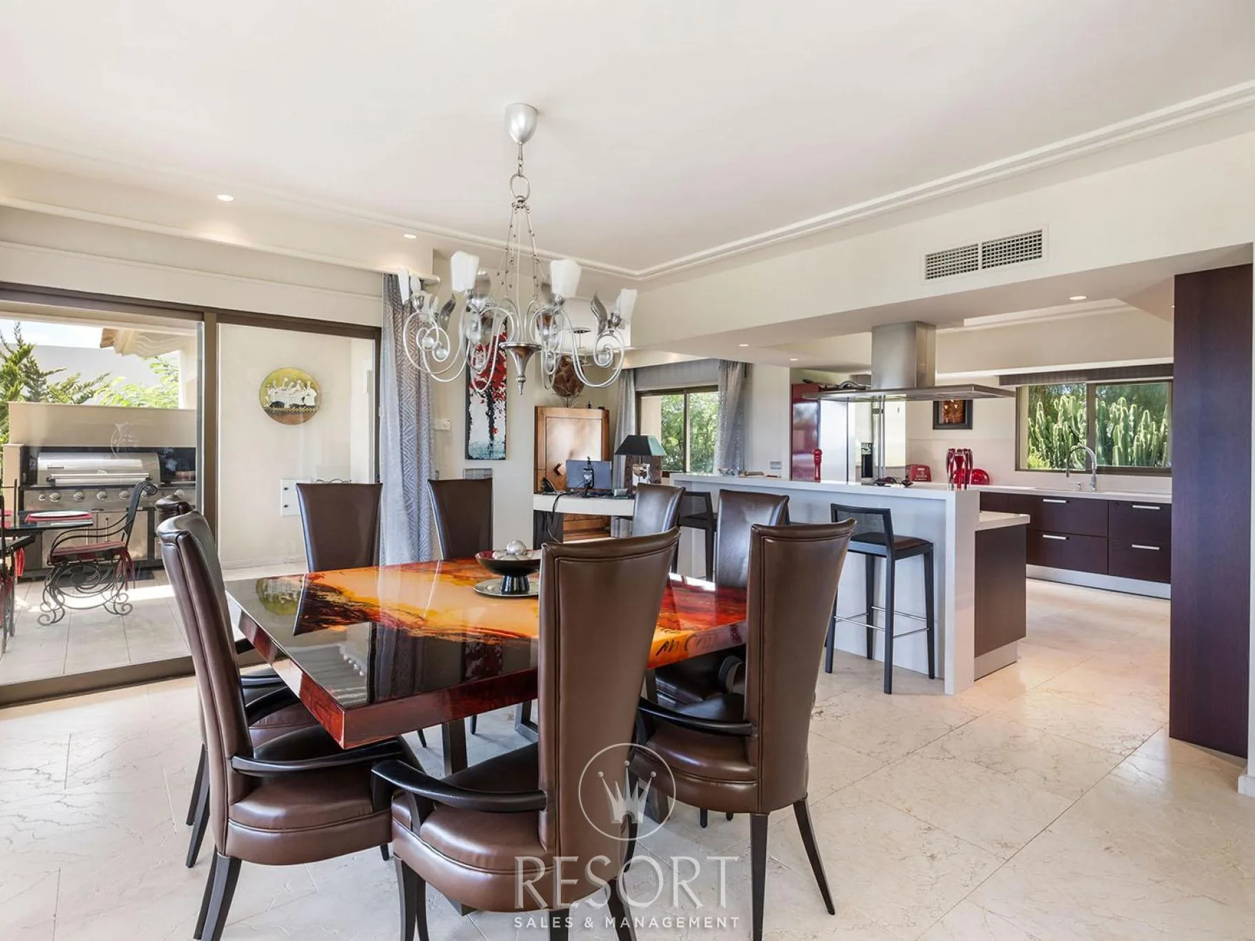 Villa 4 for sale 651fc1d1e0a73