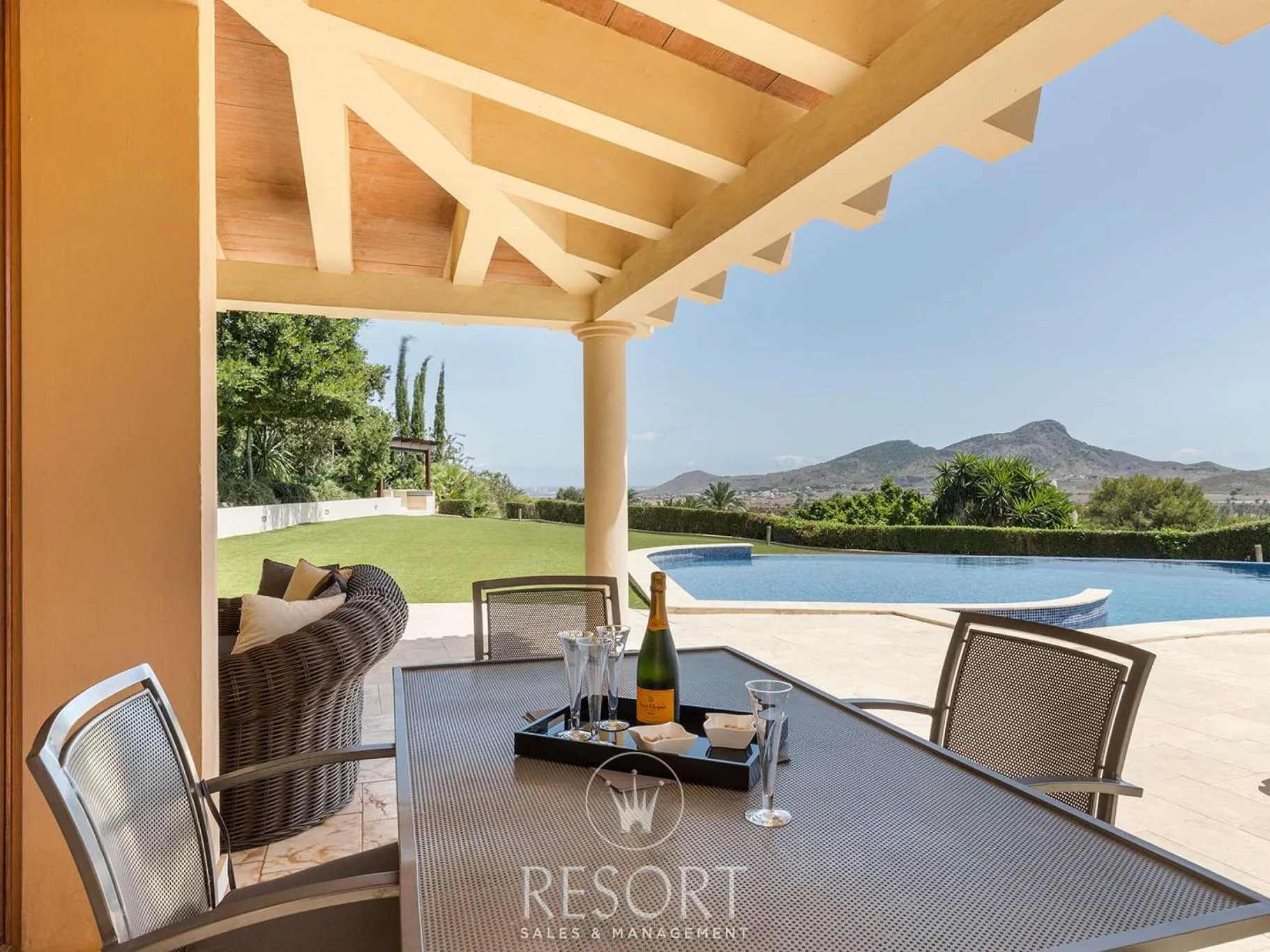Villa 7 for sale 64dc9e23256d6