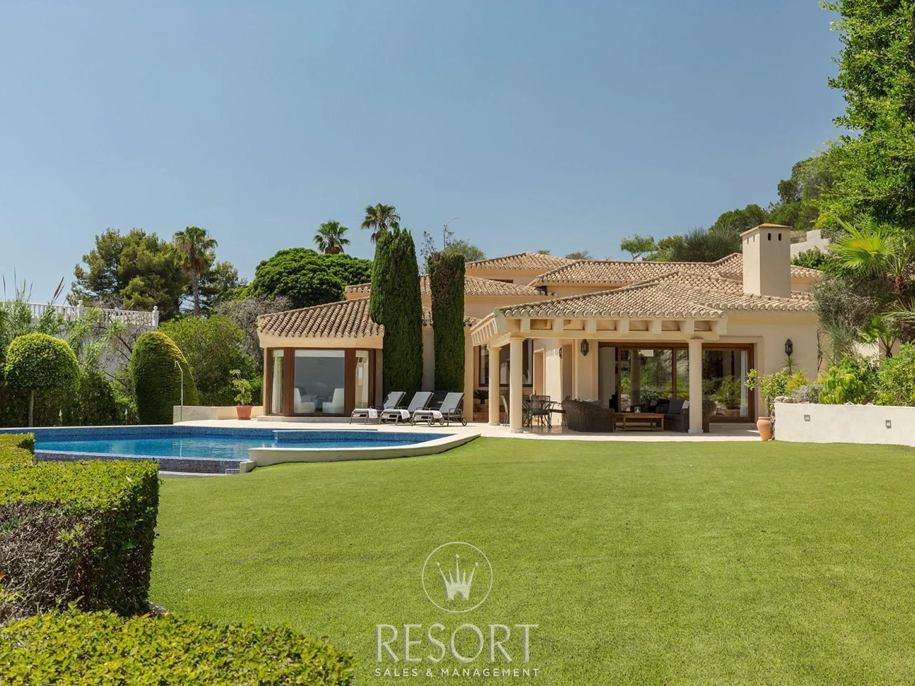 Villa 7 for sale 64dc9e28b9098