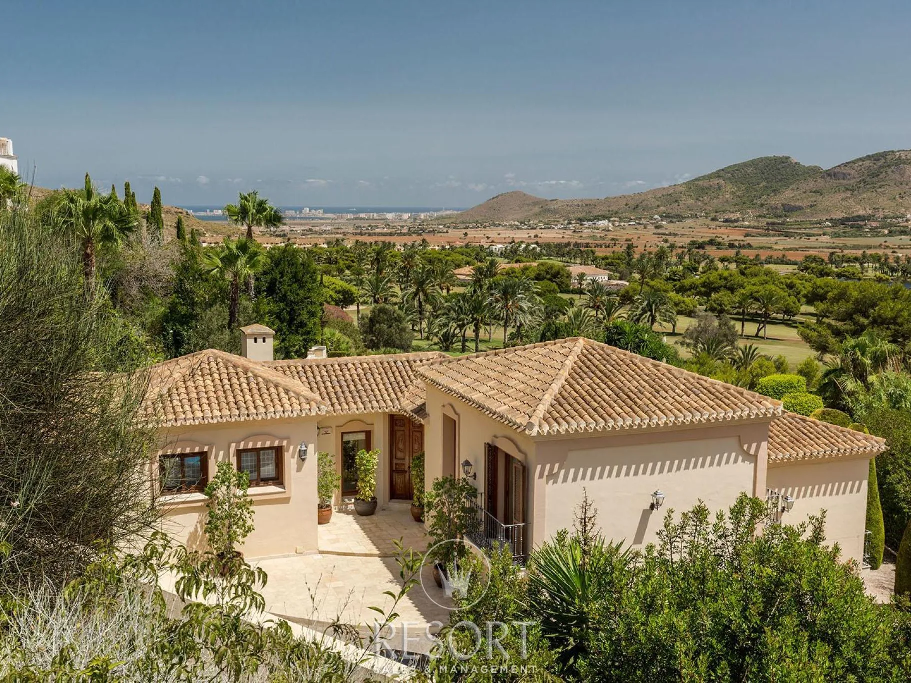 Villa 7 for sale 64dc9e2d7f44f