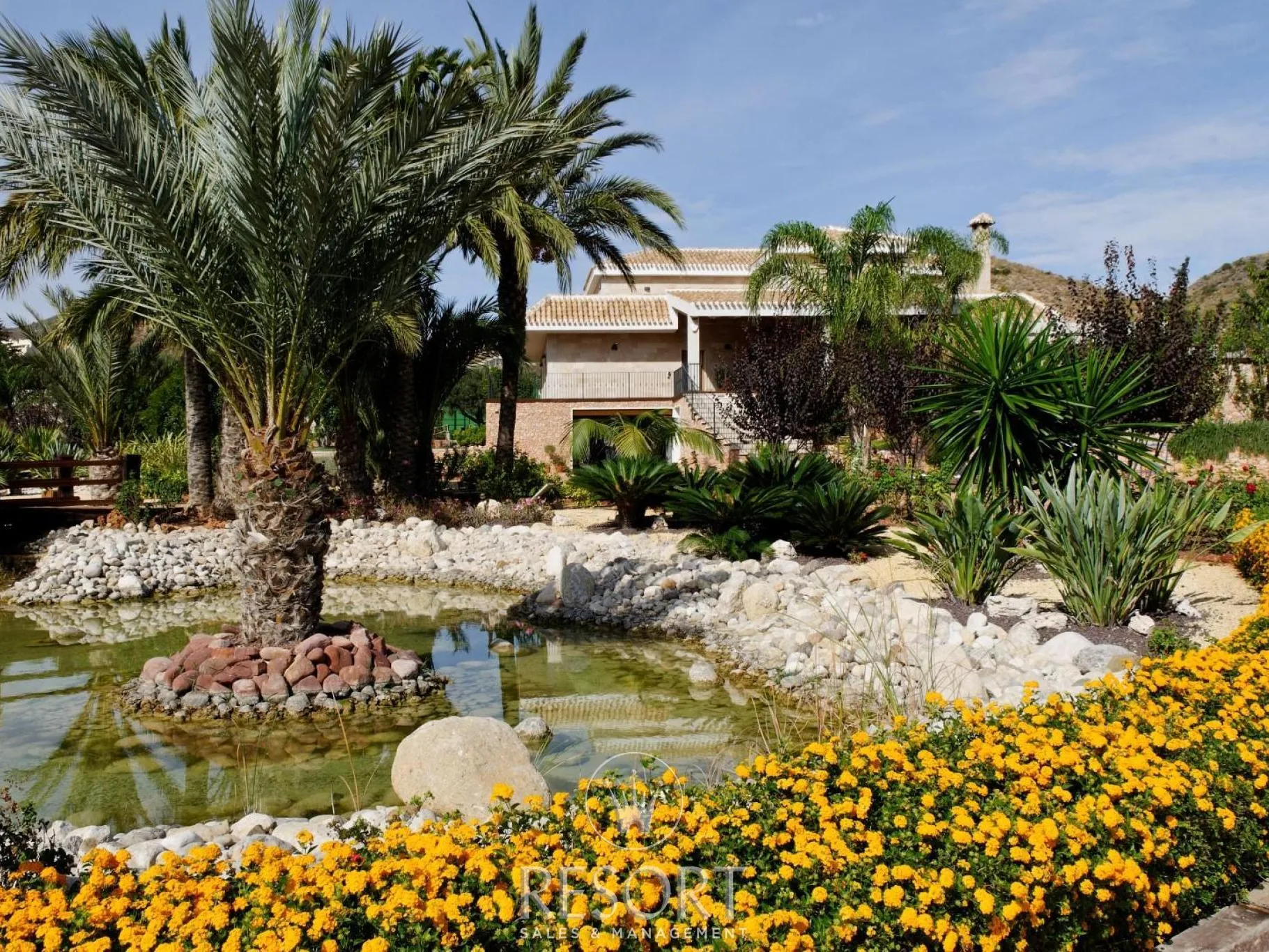 Villa laguna for sale 64a54afe15858