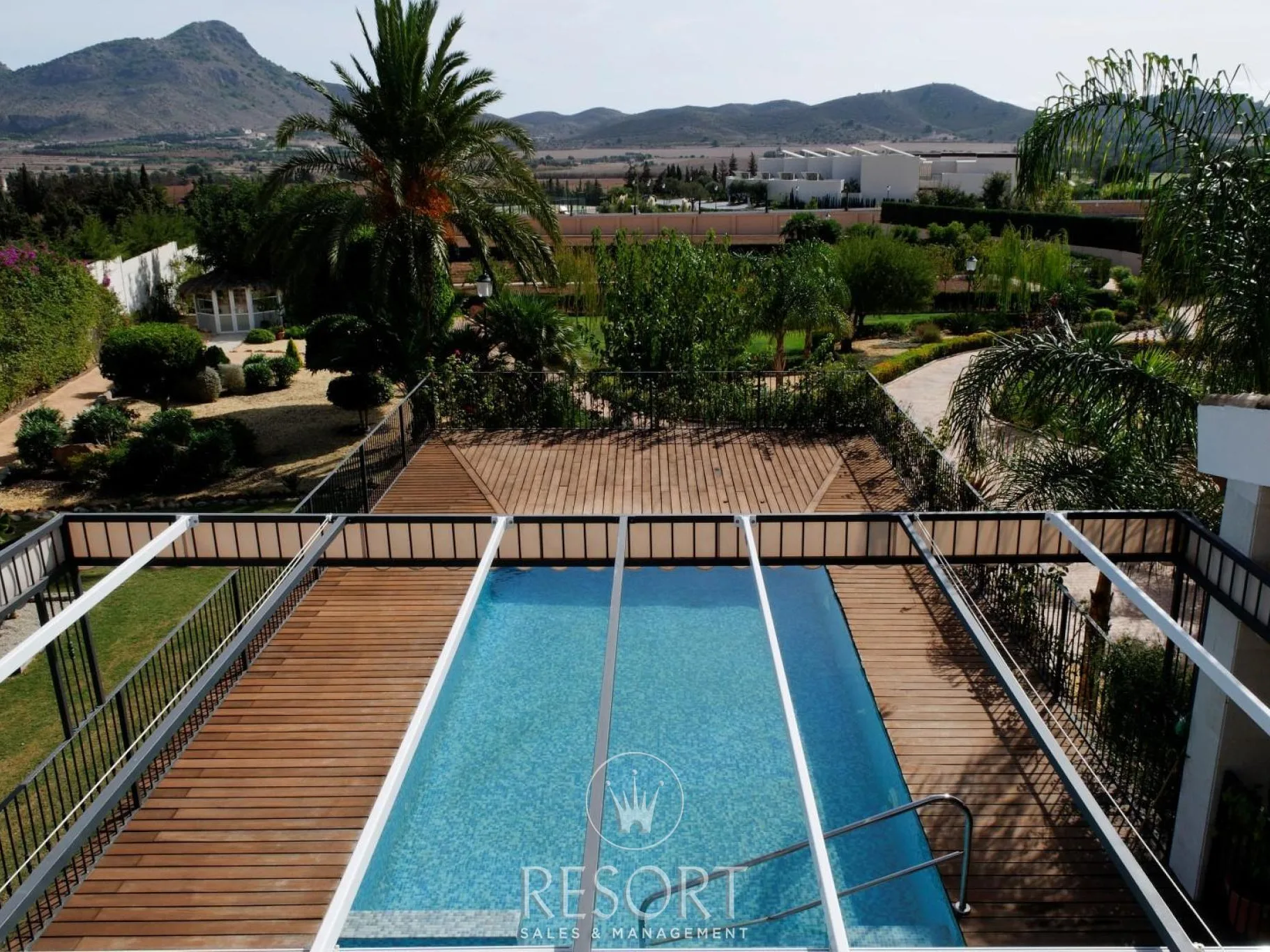 Villa laguna for sale 64a54aff498c9
