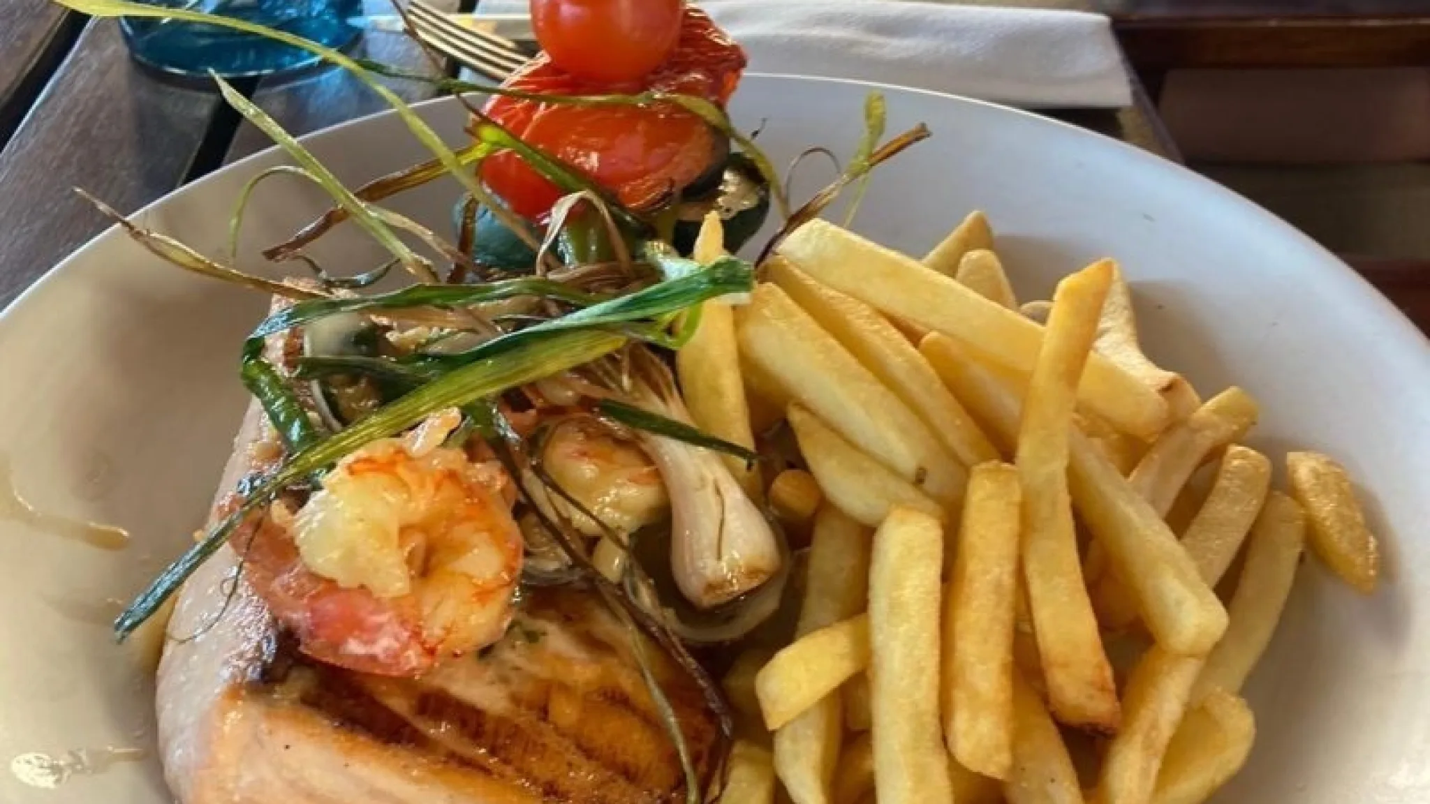 CFBE7 C36 BD38 49 B8 B2 EC FAFE95374 D45