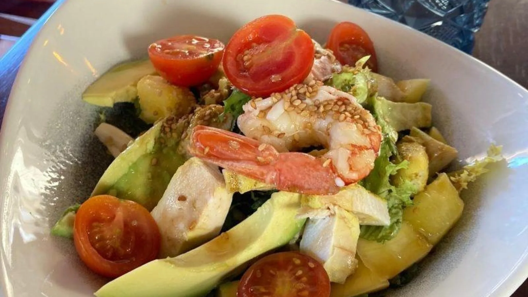 7 B6 EE1 A4 C58 B 4383 9 BB9 9 DCCA5 D42 F8 F