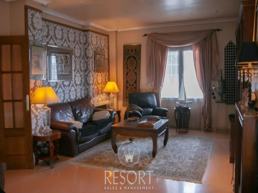 Chalet mar rojo for sale 60e56192a03f0
