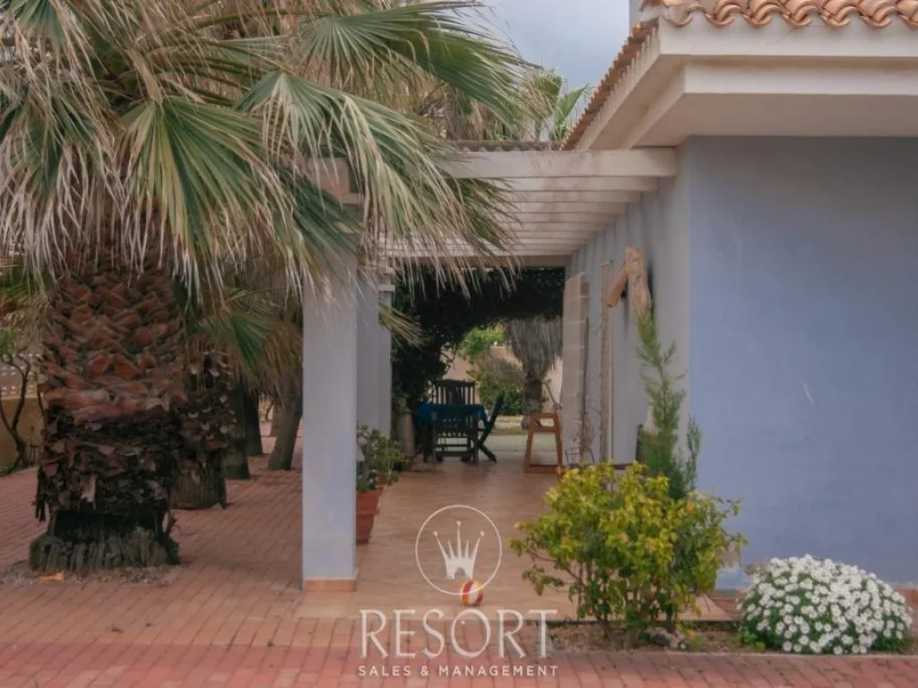 Chalet mar rojo for sale 60e56195d6275
