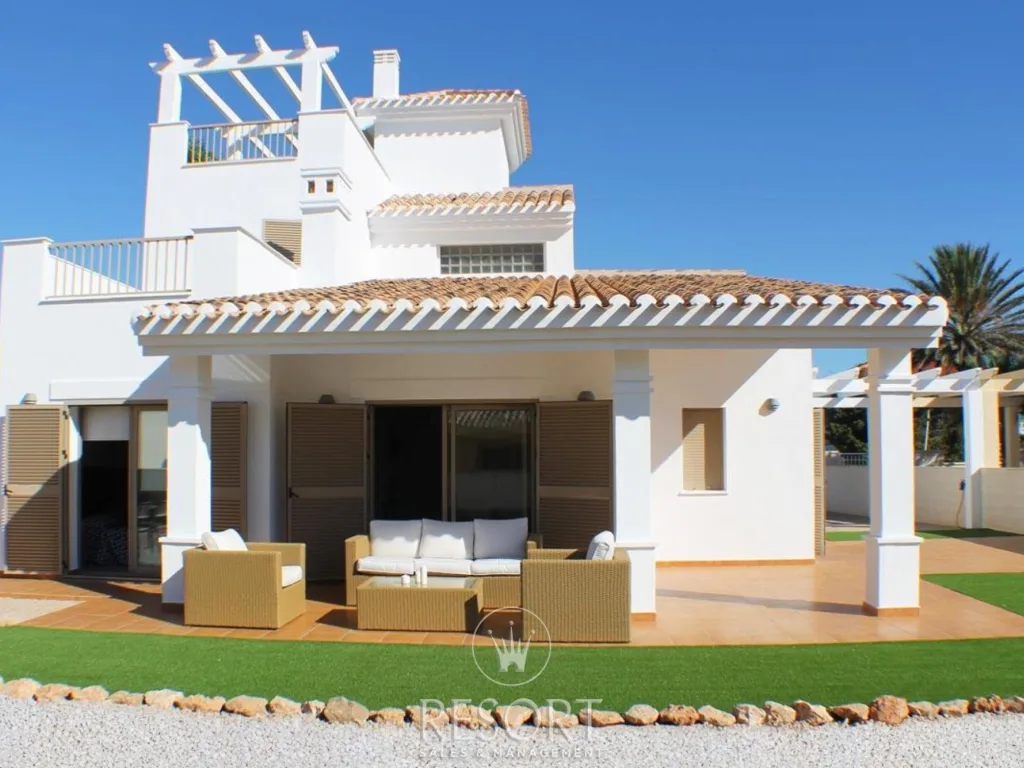 Residencial la isla 4 bed for sale 687f4cf72366b