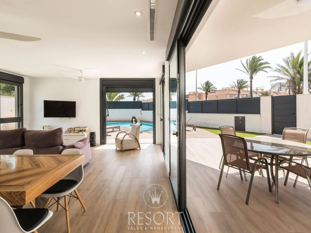 Villa in la manga for sale 64b6409ceb247