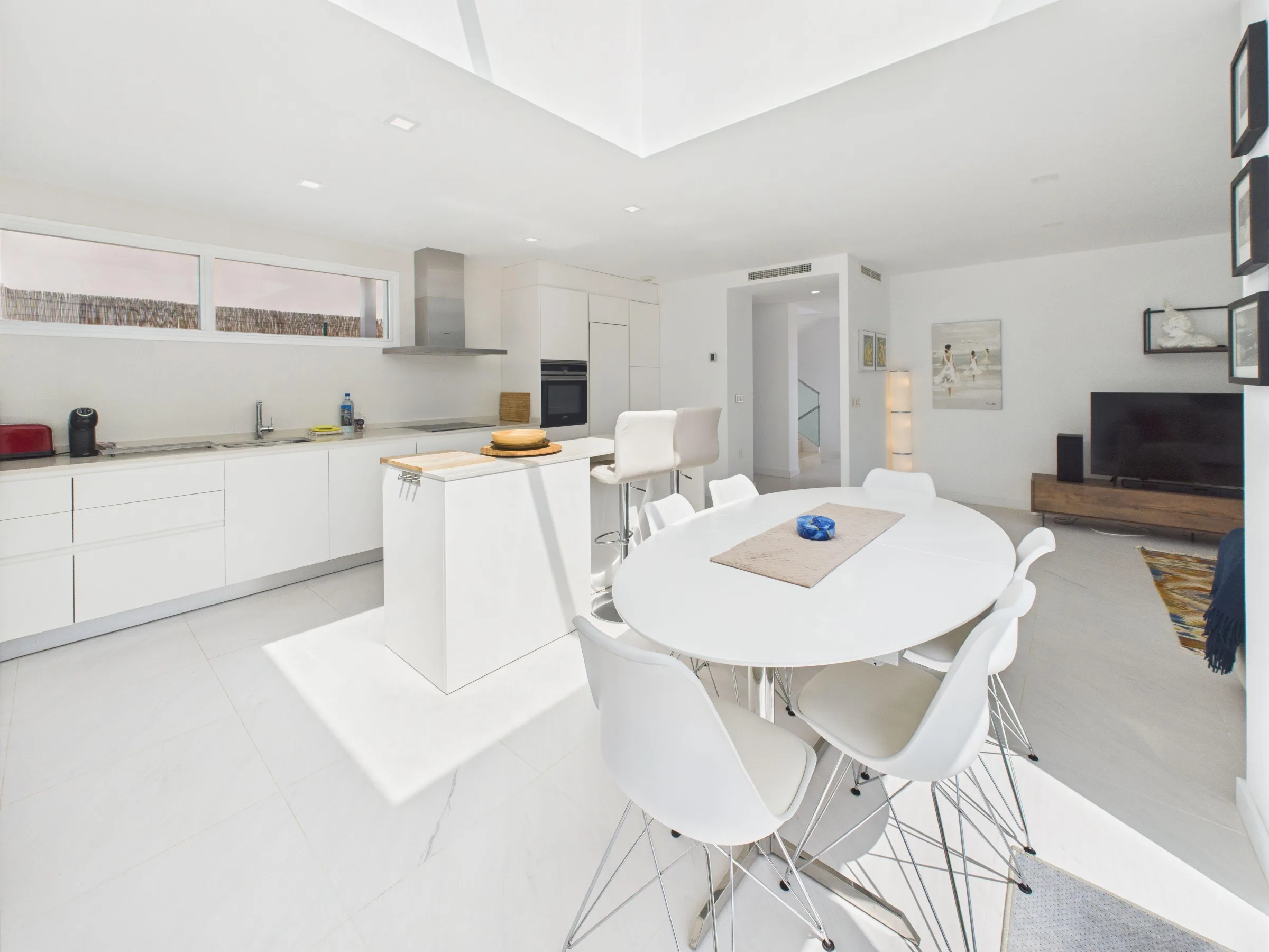 ACA22 Dining kitchen