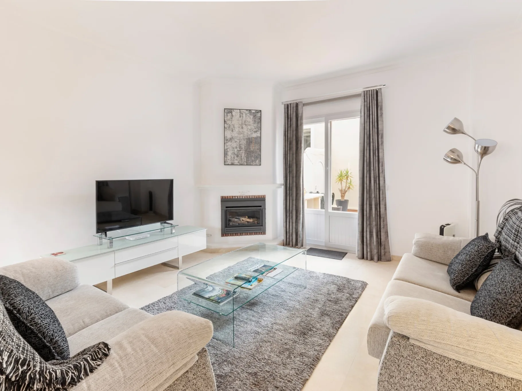 LB61 006