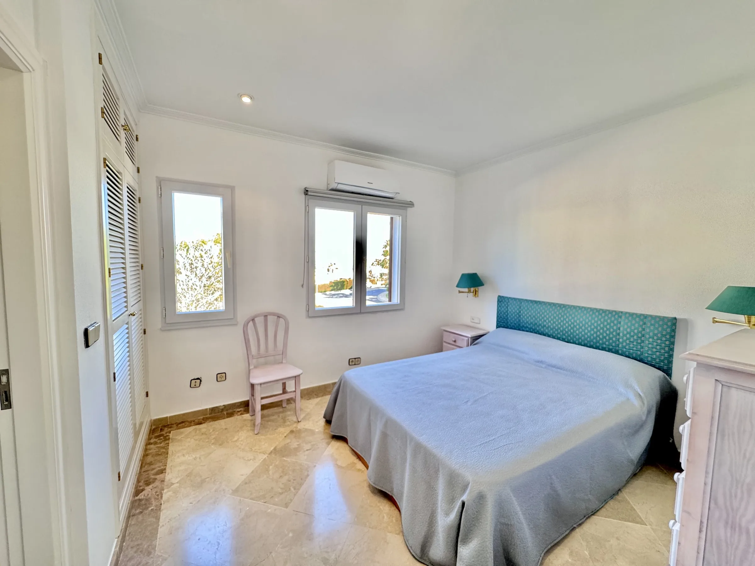 LB5 Bedroom 1
