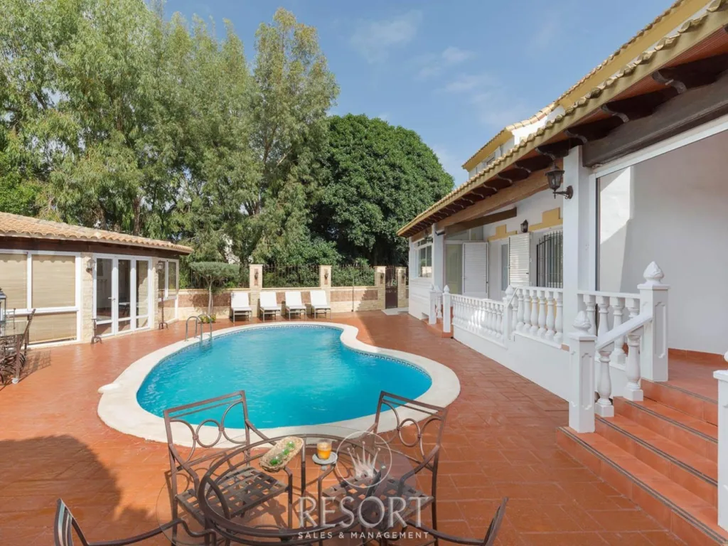 Las brisas 94 for sale 634ea48f63956