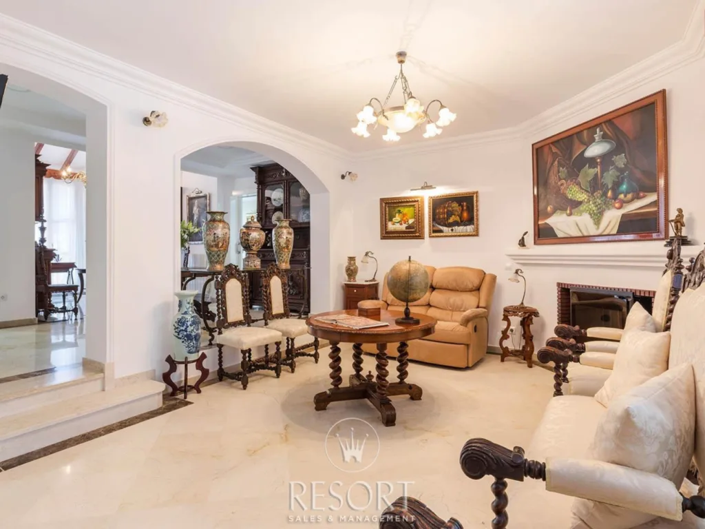 Las brisas 94 for sale 634ea494a084c