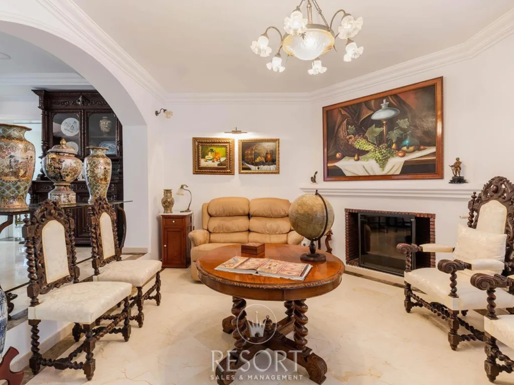 Las brisas 94 for sale 634ea4953983e