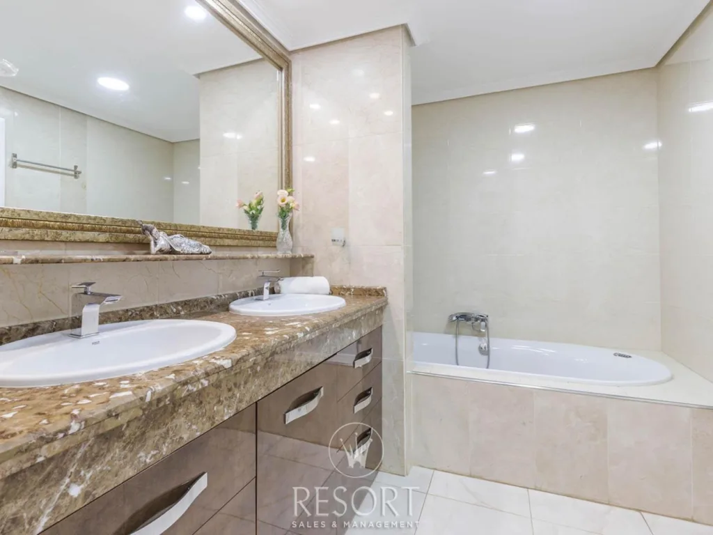 Las brisas 94 for sale 634ea49829ce3