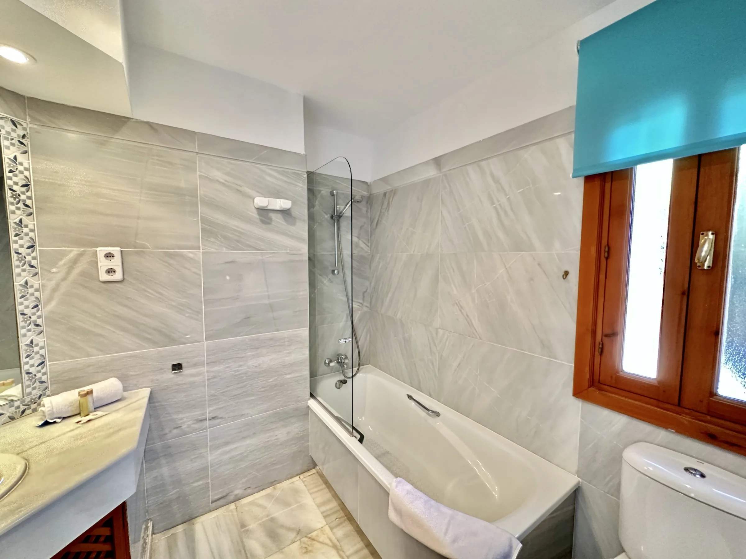 LH4 Bathroom 3 mtime20230411143338